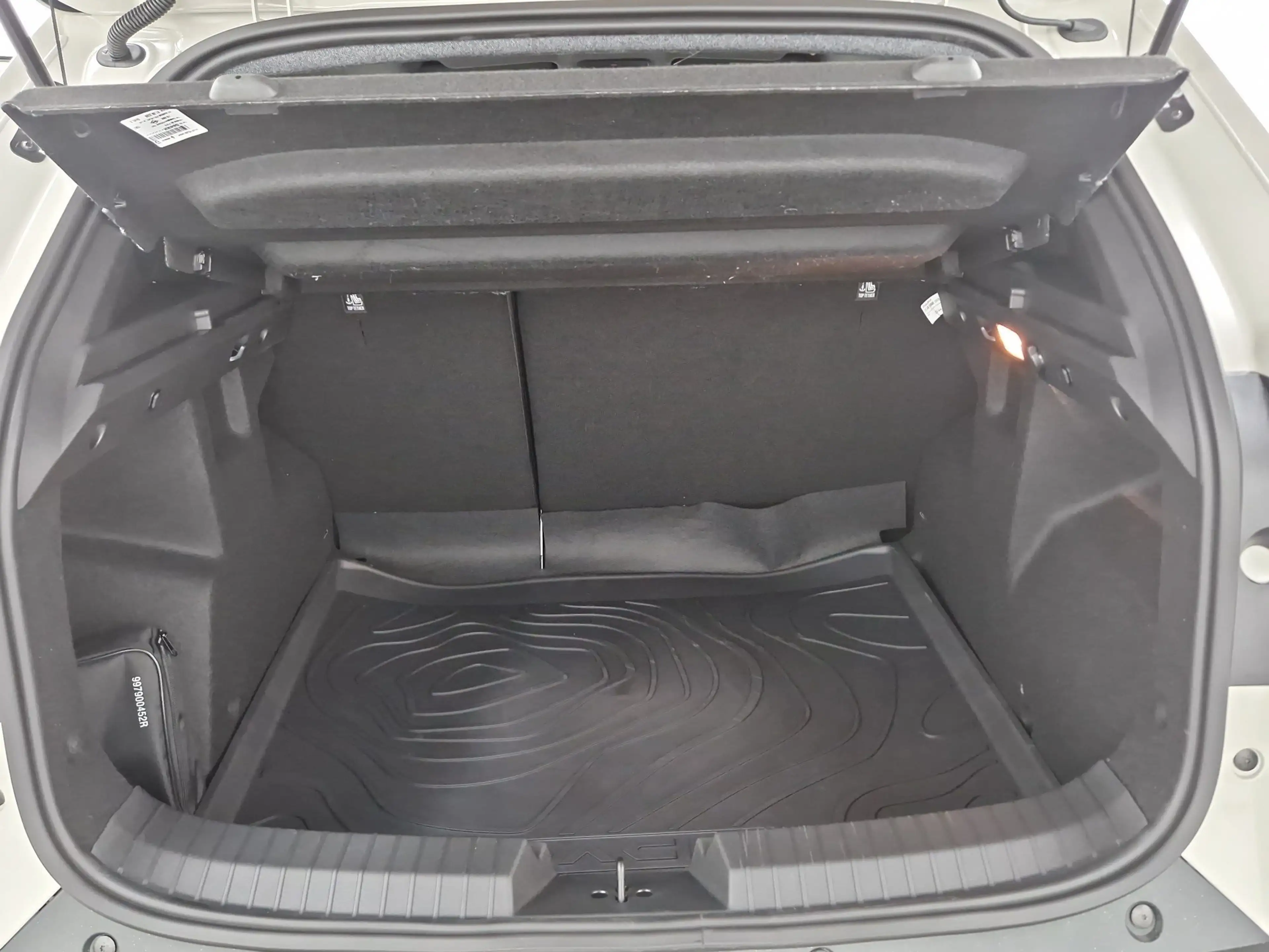 Dacia Duster Extreme Hybrid 155 Technik City — photo 10