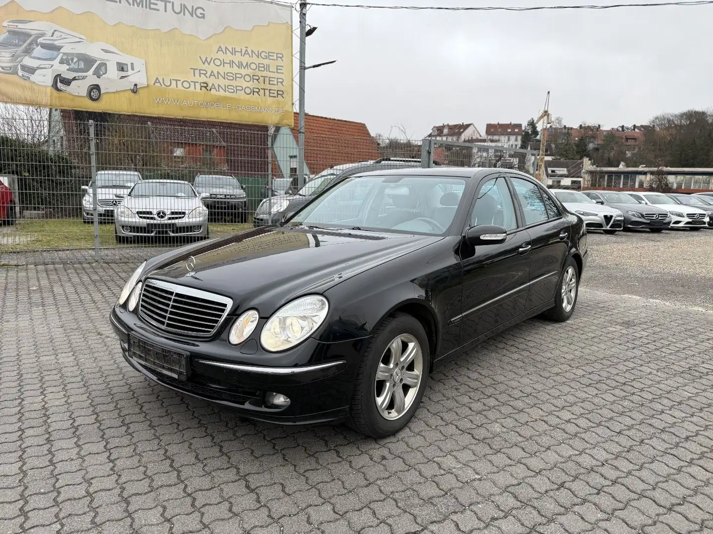 Mercedes-Benz E 220 E220 CDI Lim. Avantgarde AHK T-Leder Xenon Tüv Schwarz - 1