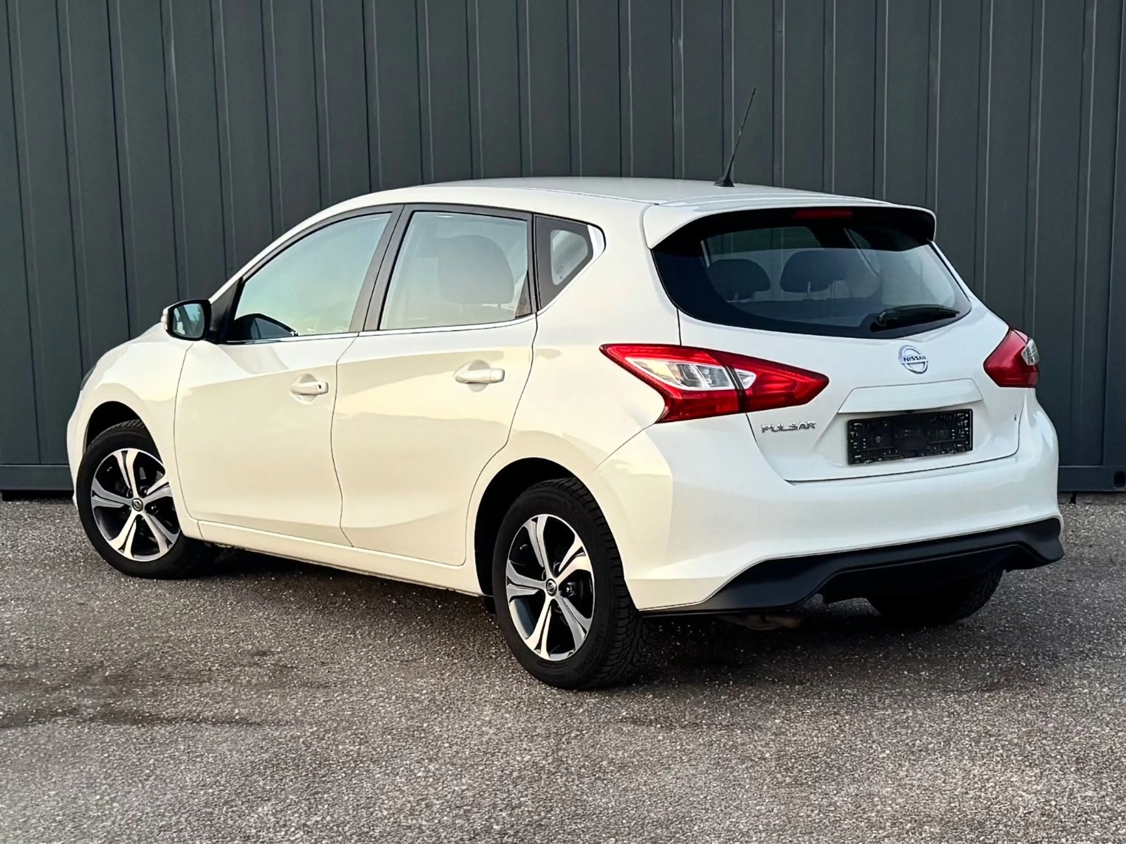 Nissan Pulsar Acenta — photo 5