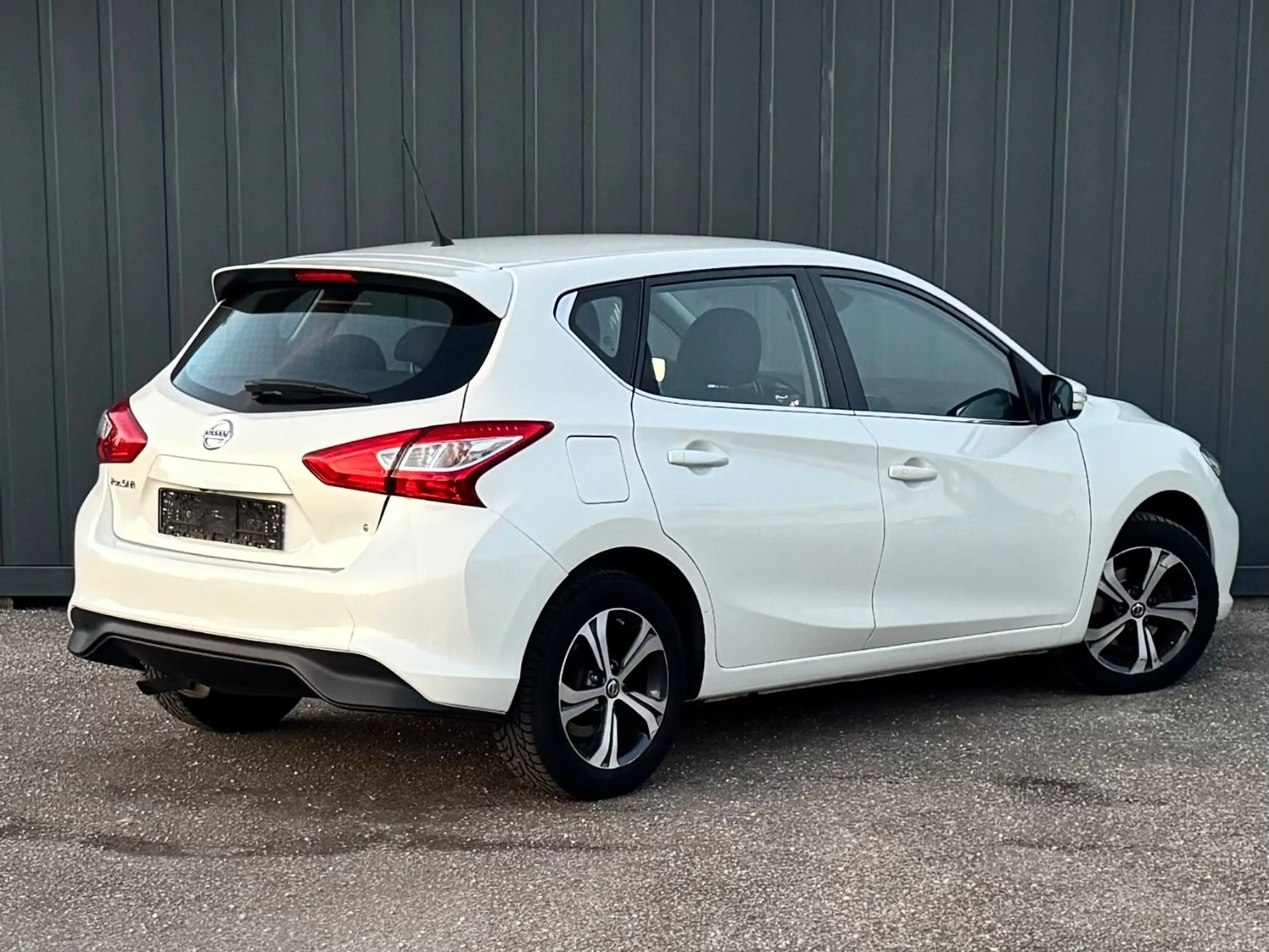 Nissan Pulsar Acenta — photo 4
