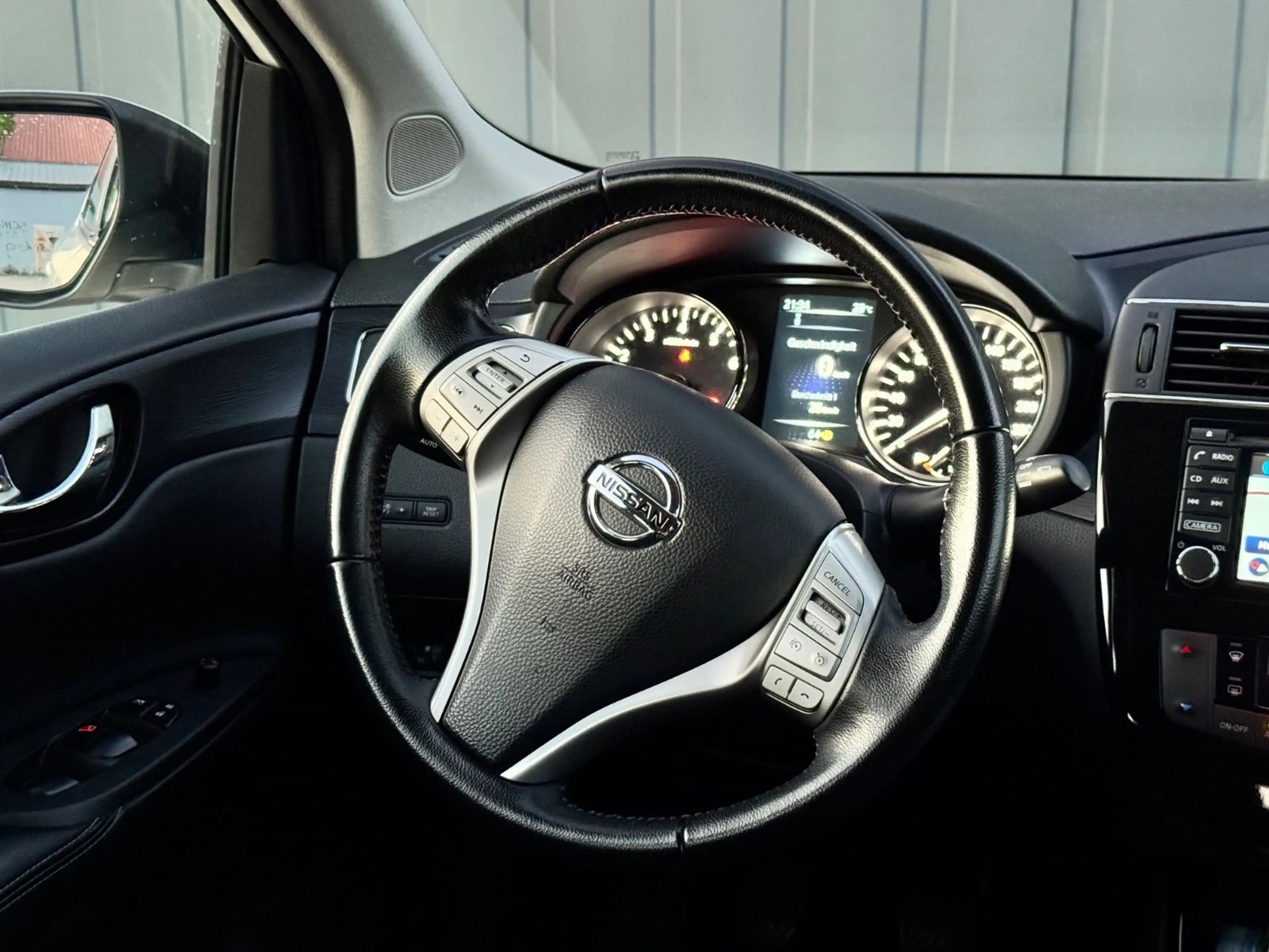 Nissan Pulsar Acenta — photo 11