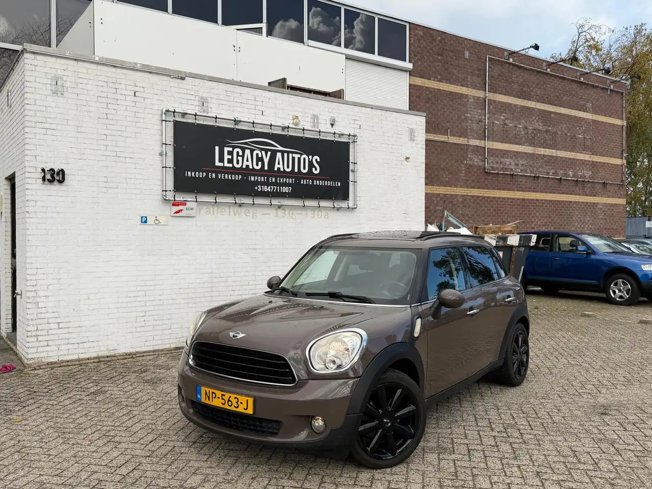 MINI One Countryman