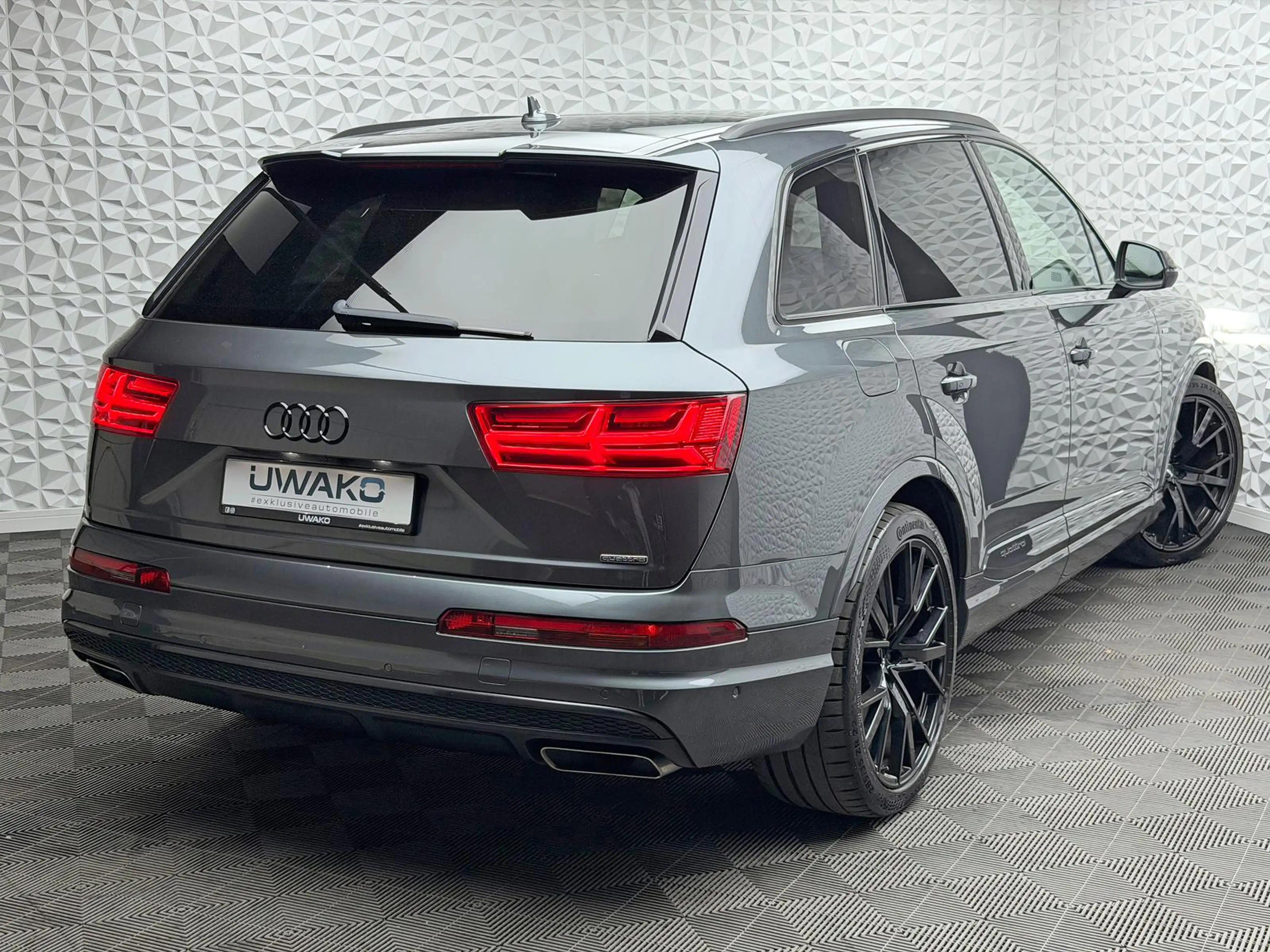 Audi Q7 50TDI*S-LINE*7-SITZE*ALLRADLENK*BOSE*PANO*NIGHTV — photo 3