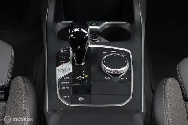 BMW 1 Series view 10