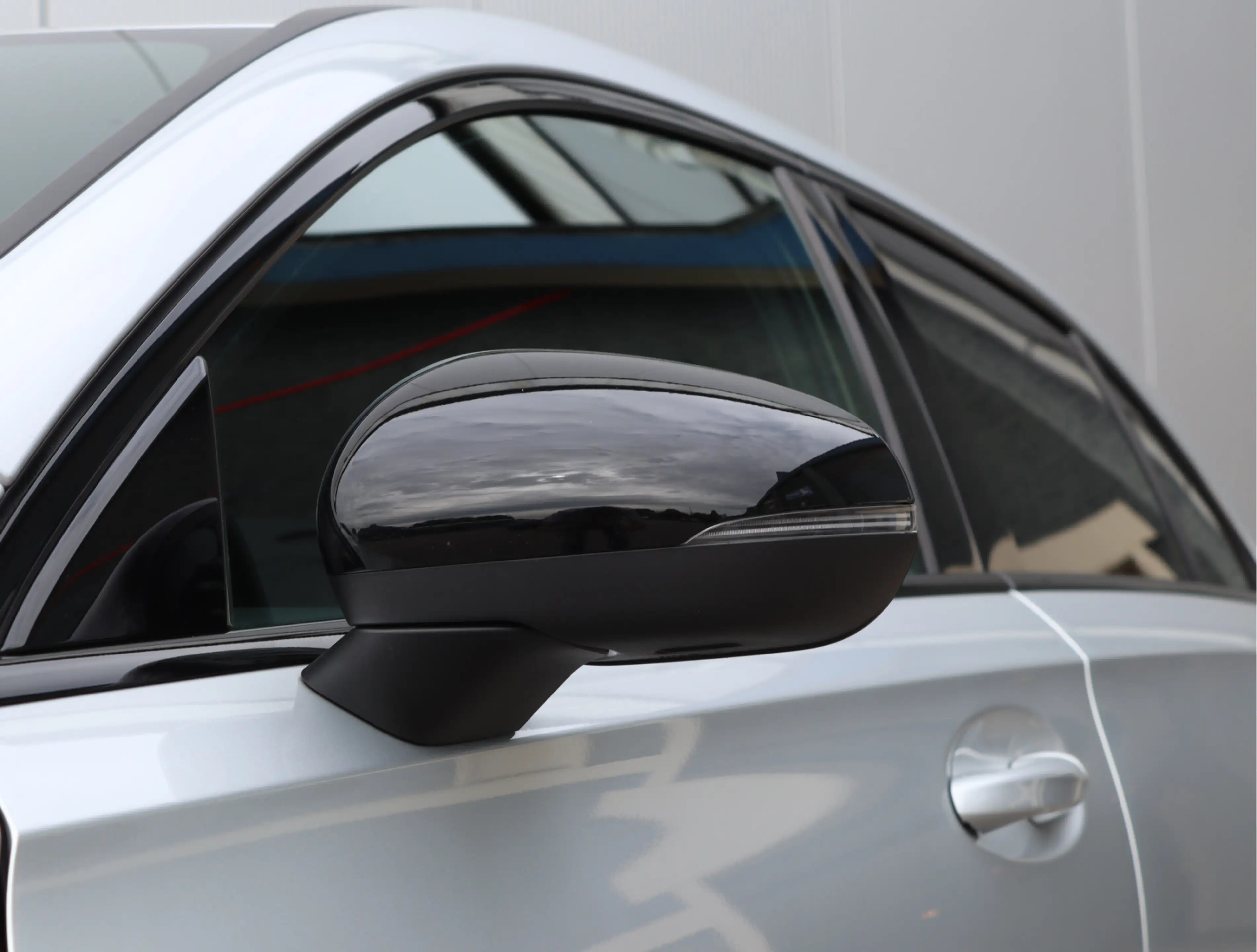 Mercedes-Benz A 220 Launch Edition | Widescreen | Camera | Org. NL — photo 11