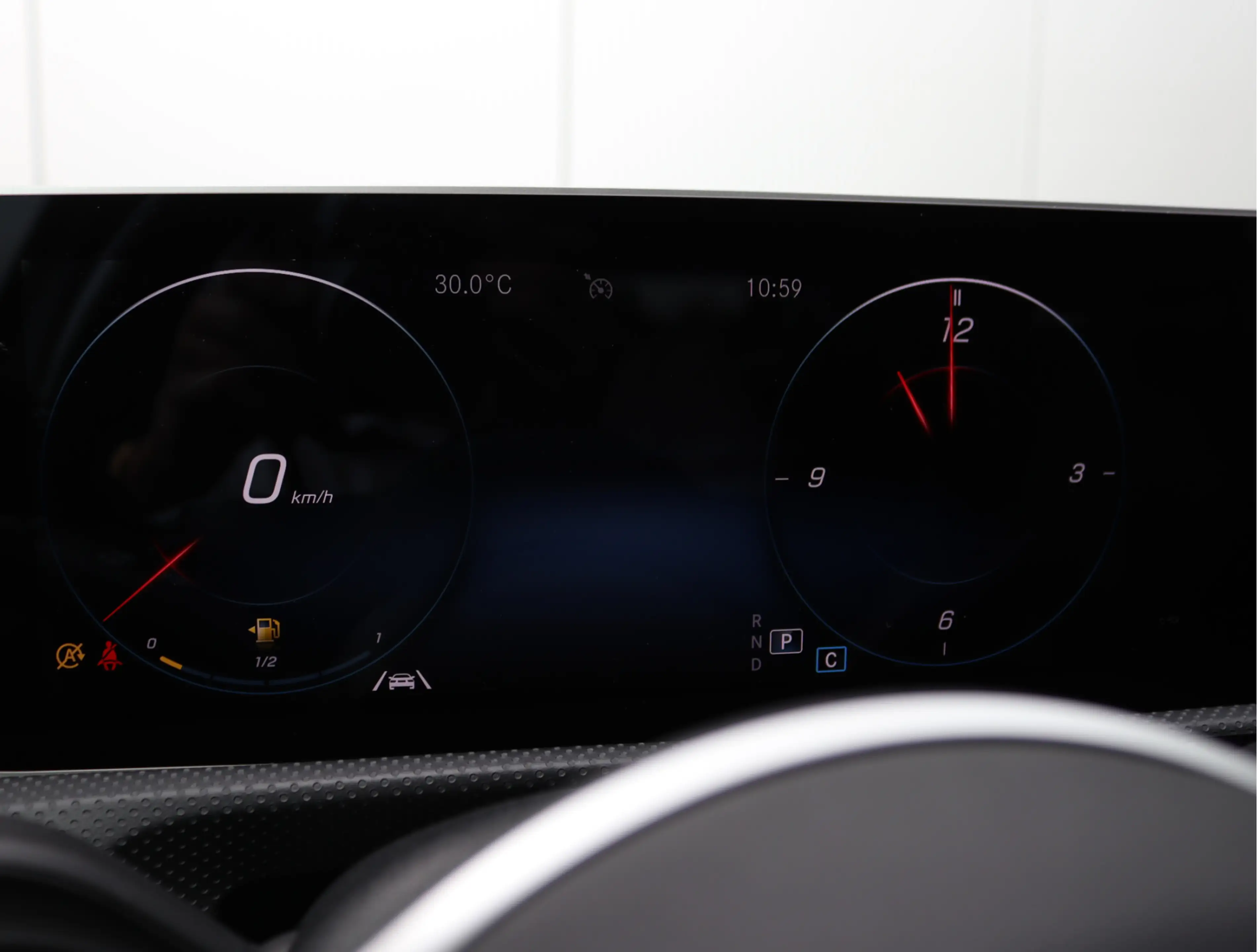 Mercedes-Benz A 220 Launch Edition | Widescreen | Camera | Org. NL — photo 35