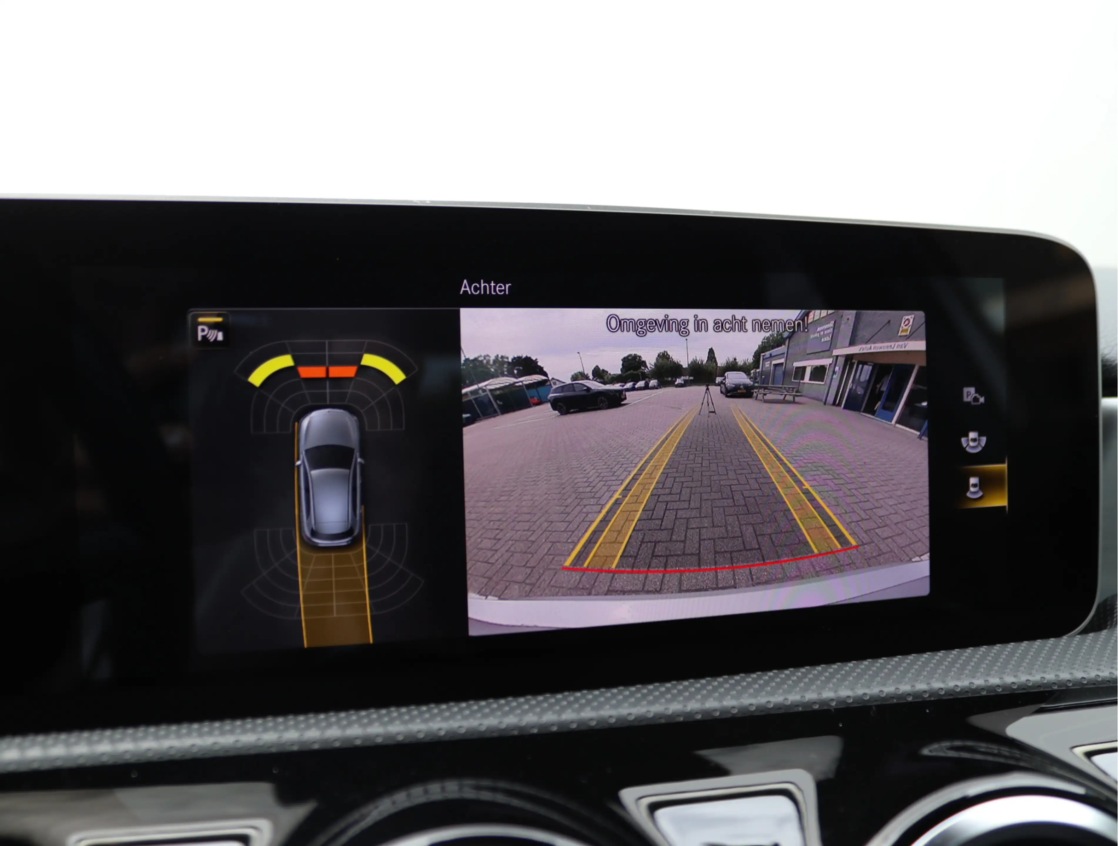Mercedes-Benz A 220 Launch Edition | Widescreen | Camera | Org. NL — photo 44