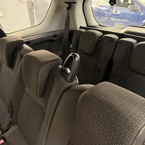 Renault Scenic view 11