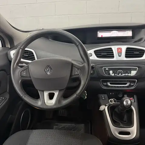 Renault Scenic view 7