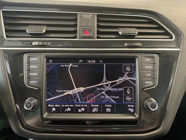 Volkswagen Tiguan view 9