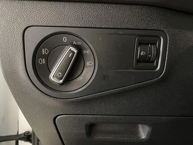 Volkswagen Tiguan view 22