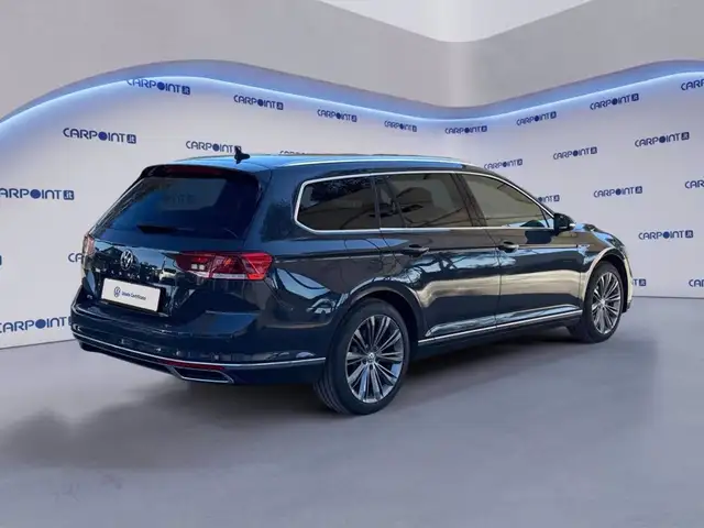 Volkswagen Passat view 6