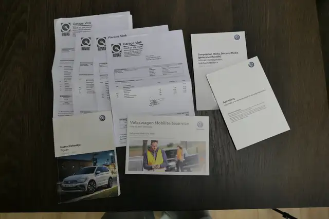Volkswagen Tiguan view 6