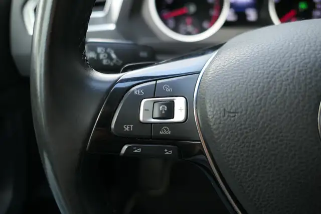 Volkswagen Tiguan view 7