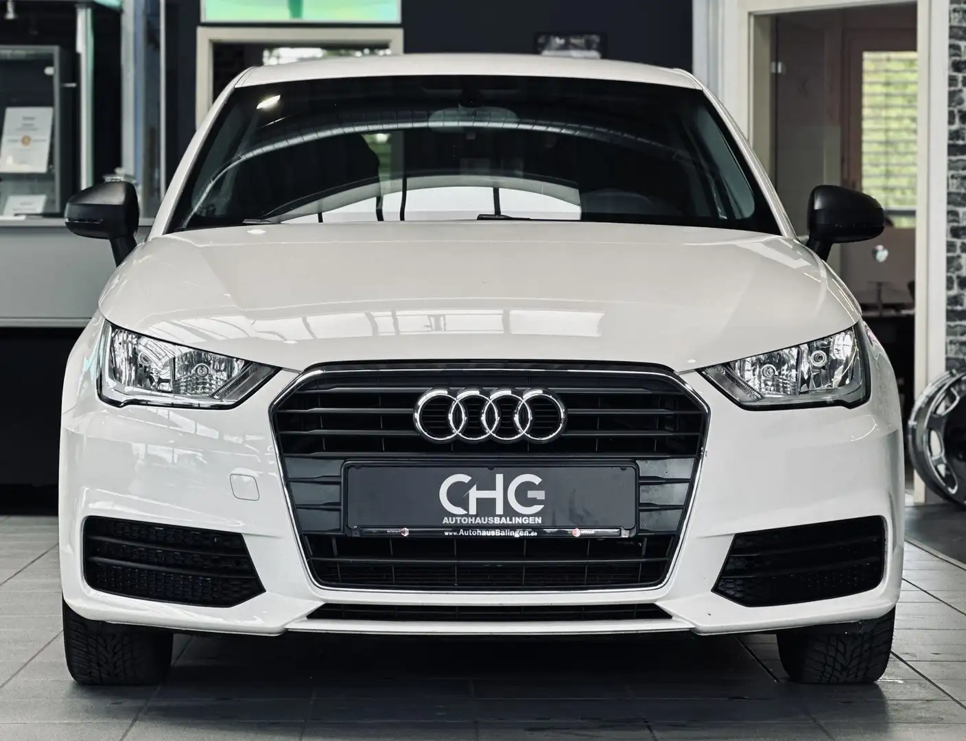 Audi A1 basis NAVI|EP-HILFE Blanco - 2