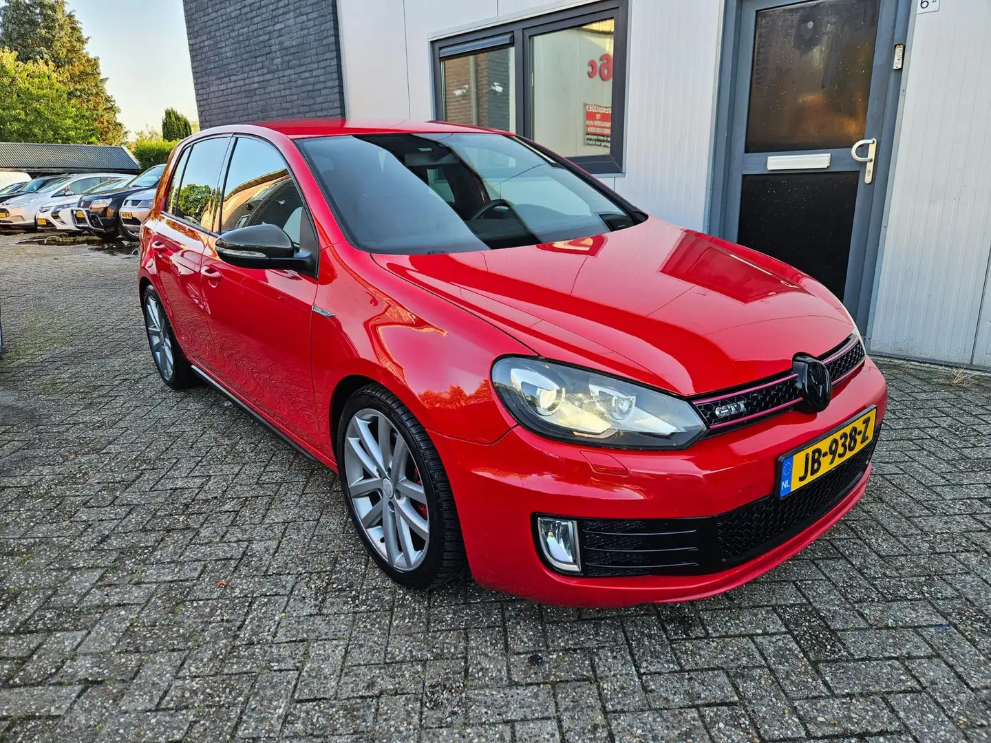 Volkswagen Golf GTI 2.0 155KW 2010 Rood Rot - 1