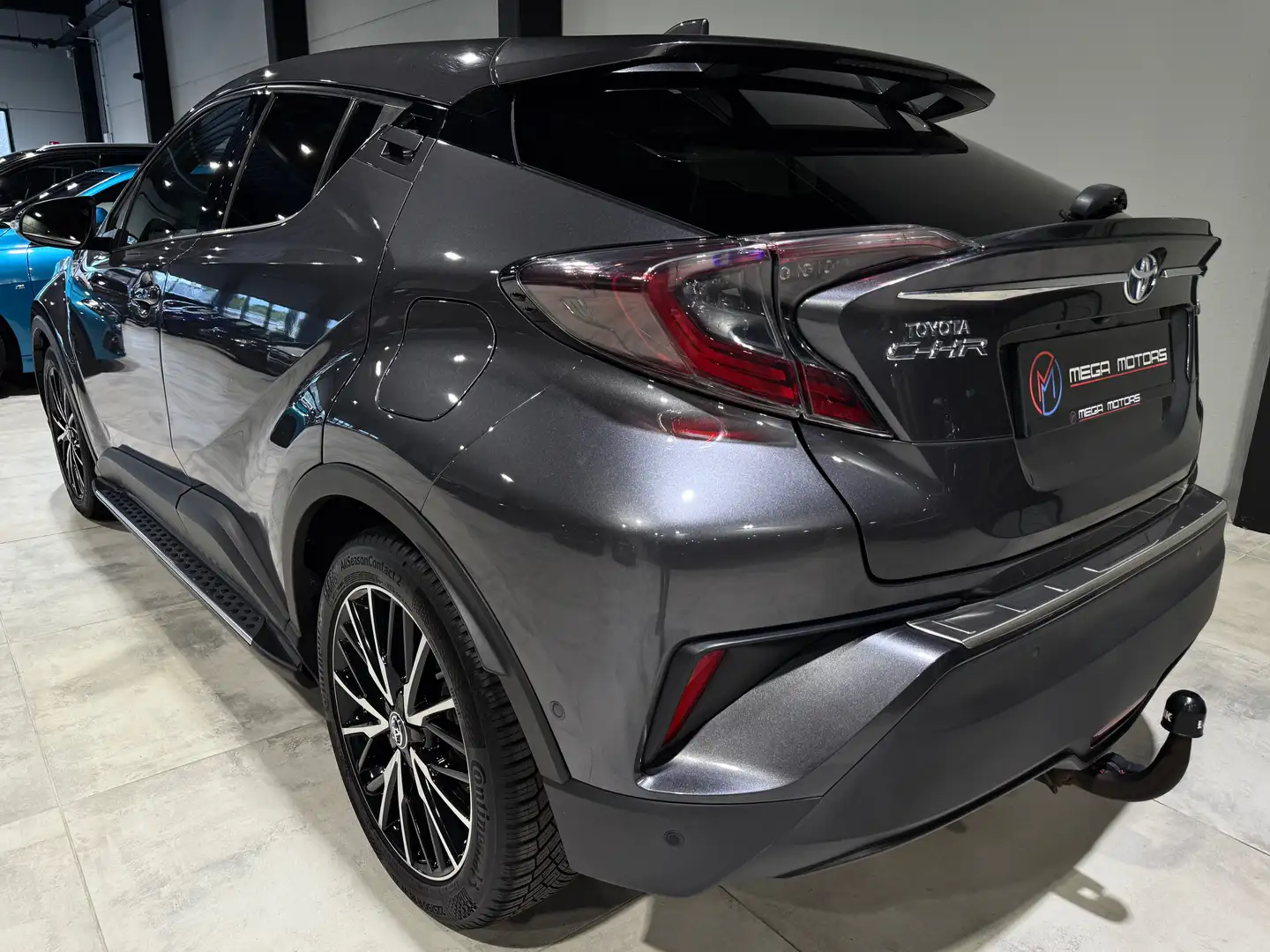 Toyota C-HR 1.8i VVT-i HYBRiDE NAVi CUiR CLiM SG CHAUFF CAMERA Grigio - 2