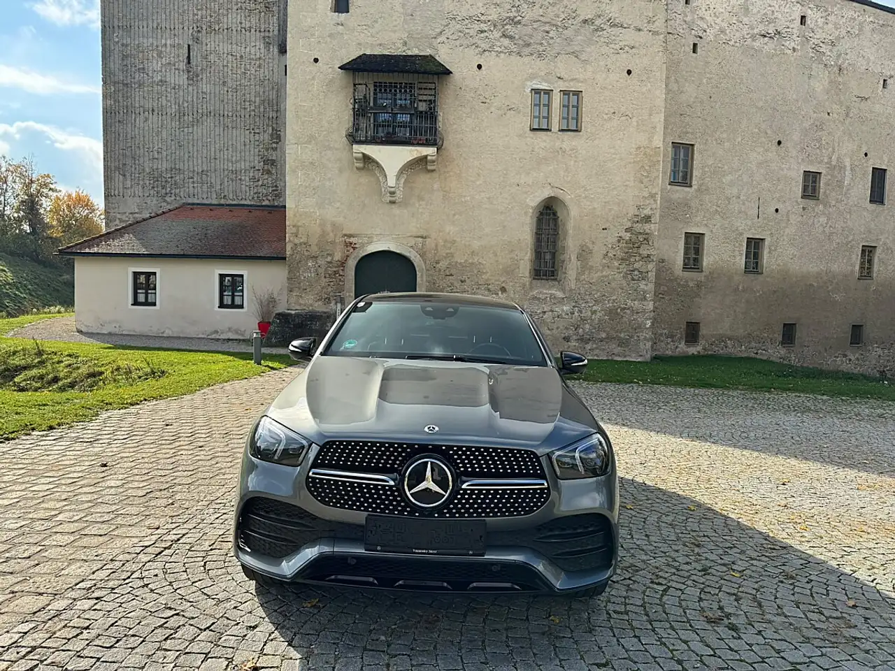 Mercedes-Benz Sonstige