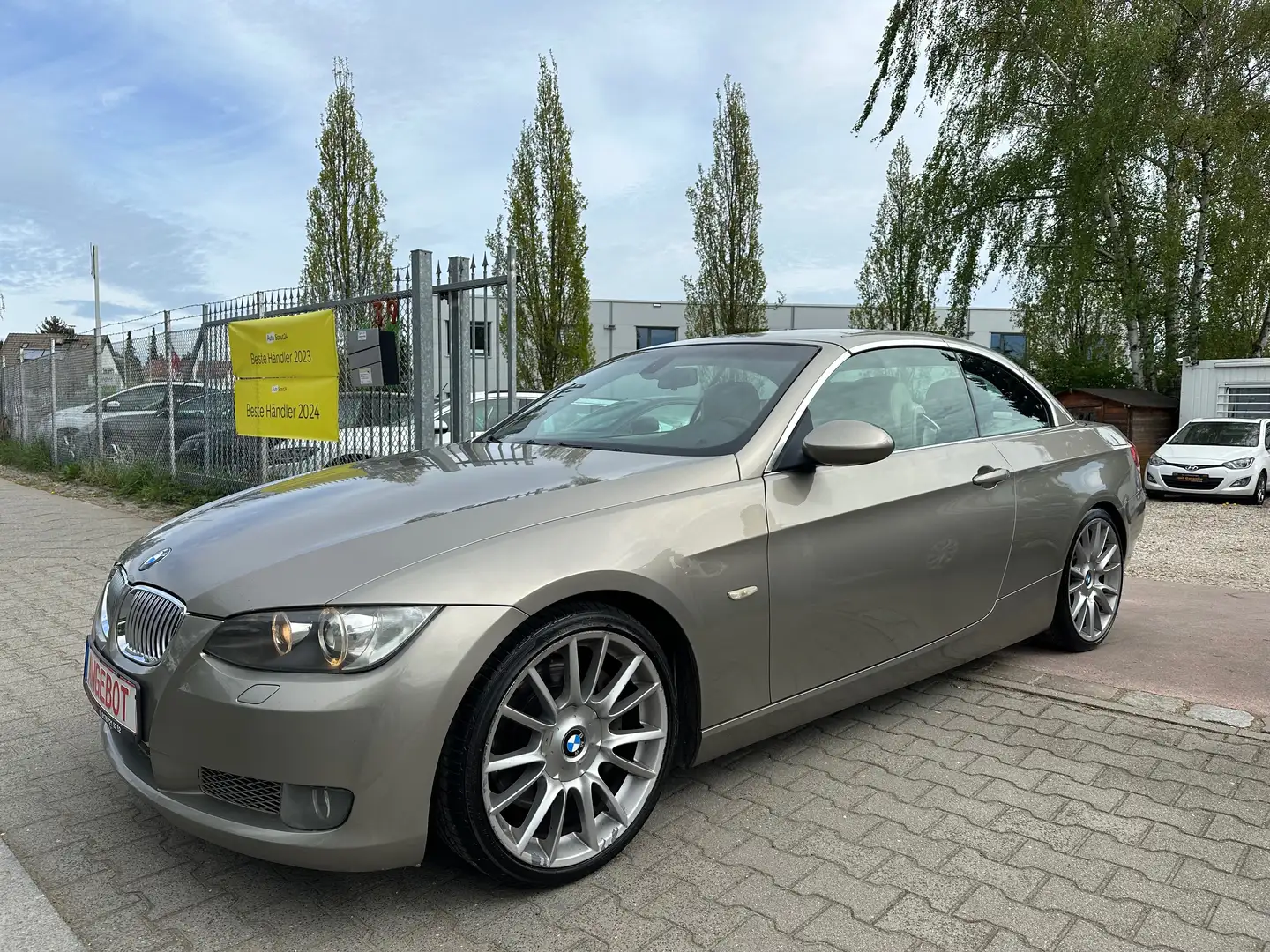 BMW 335 i Cabrio,BMW Scheckheft,VOLL,AUTOMATIK,TÜV NEU! Brons - 2