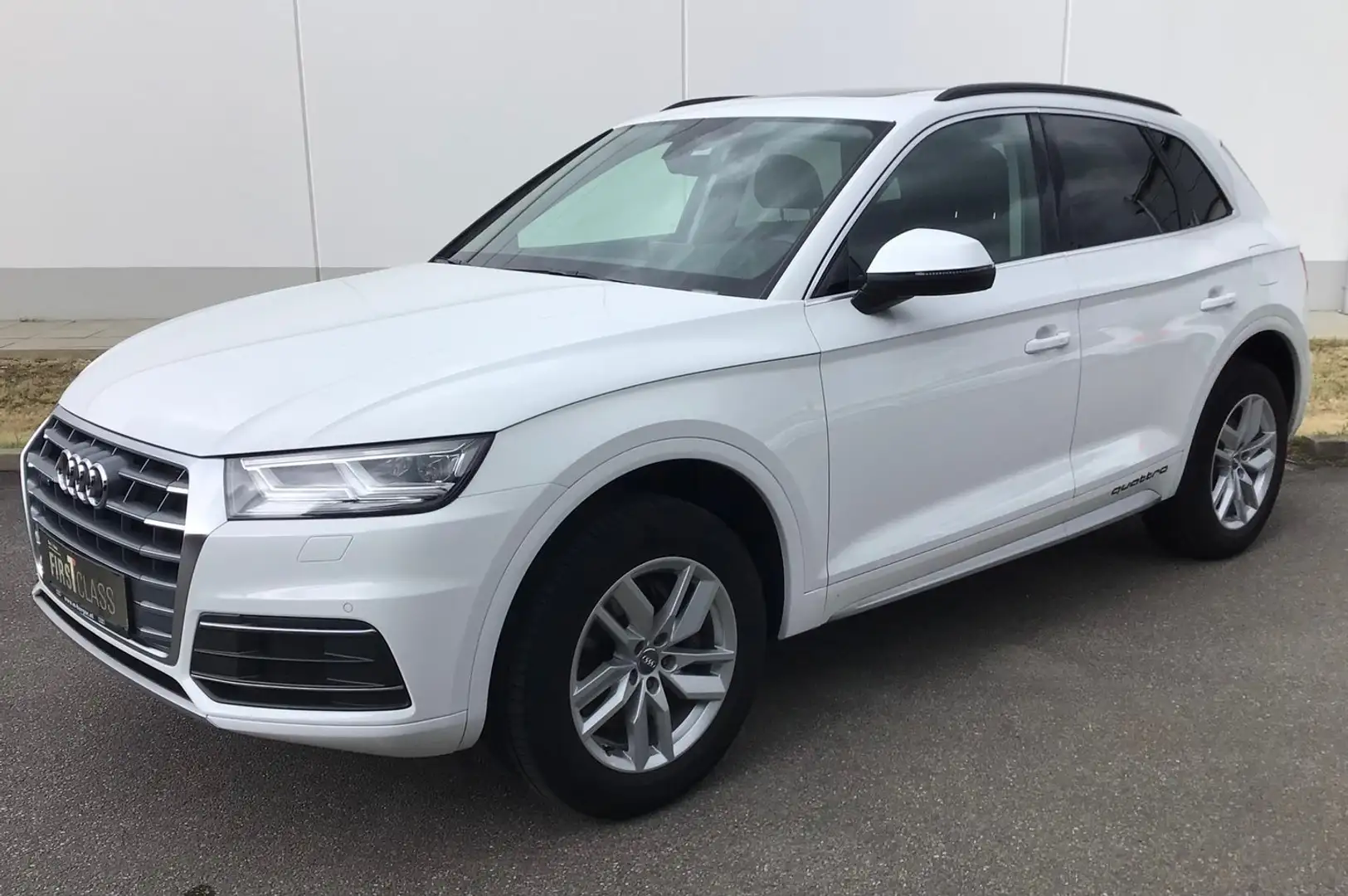 Audi Q5 50 TFSI e quattro Sport Blanco - 2