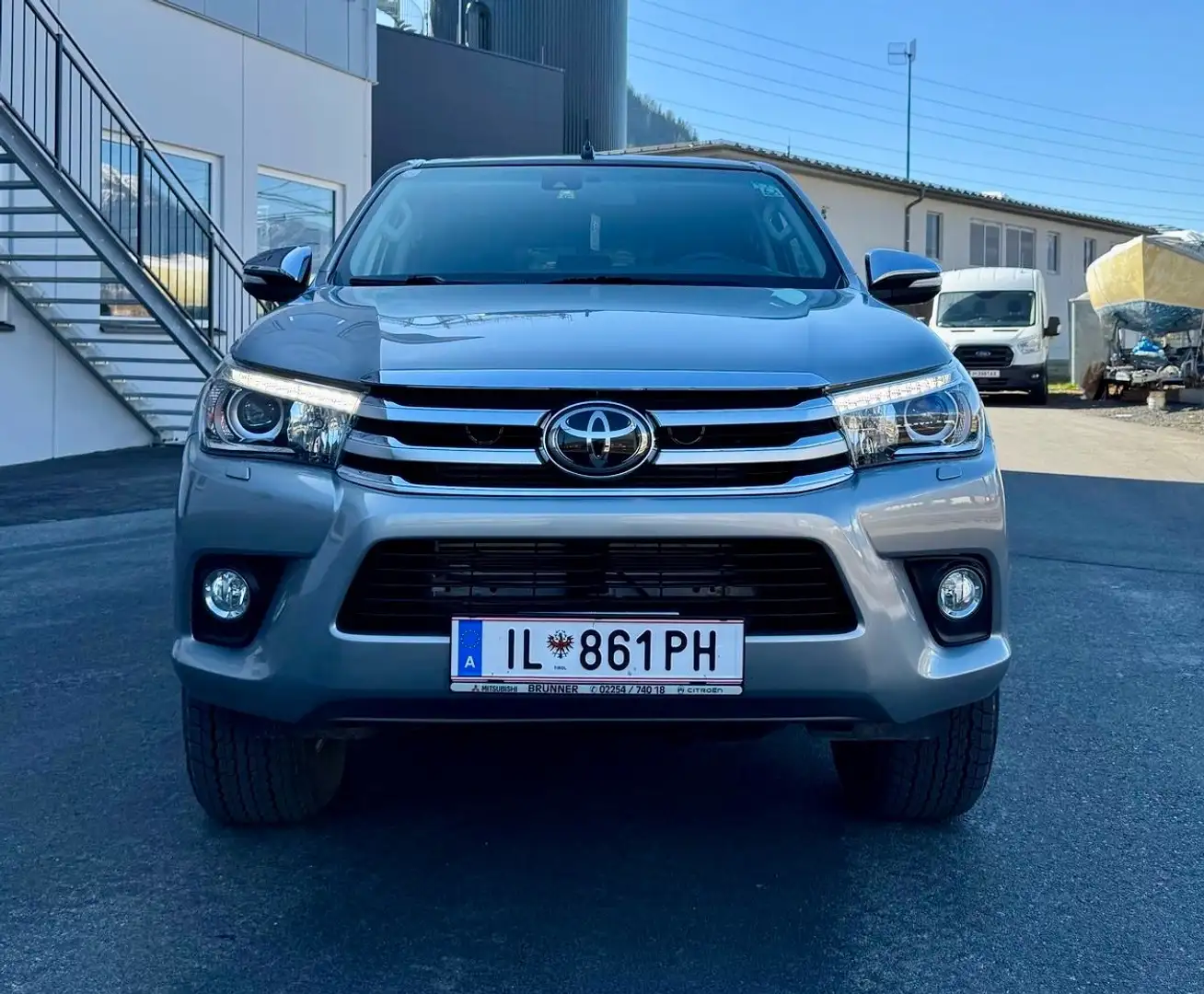 Toyota Hilux Hilux 2,4 D-4D Doppelkabine - 1