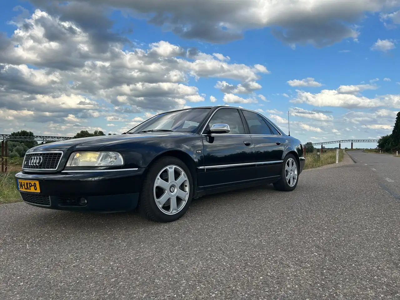 Audi S8