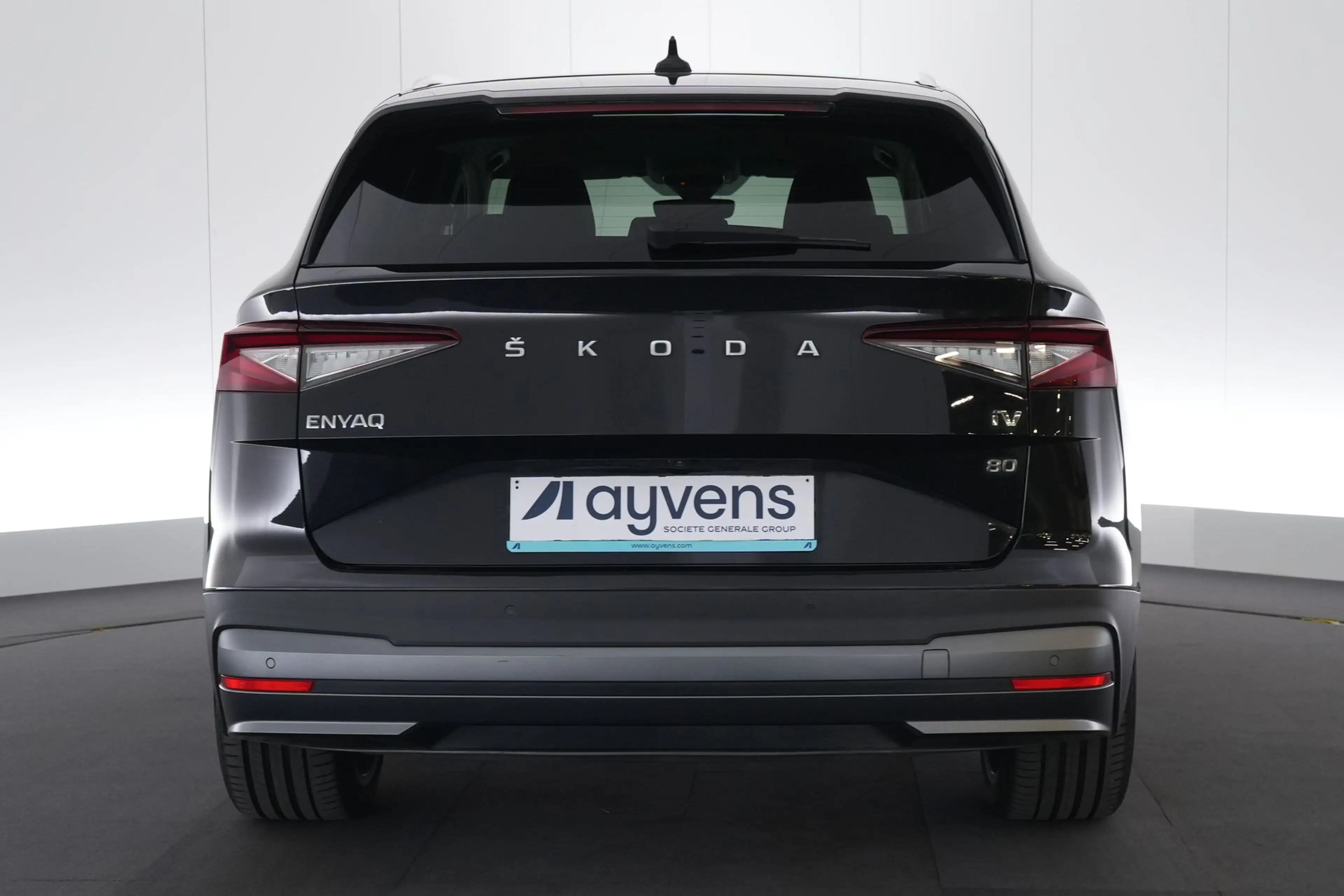 Skoda Enyaq 82 kWh 80 Launch+ LEDER/CUIR LED GPS PDC CAM Keyle — photo 8