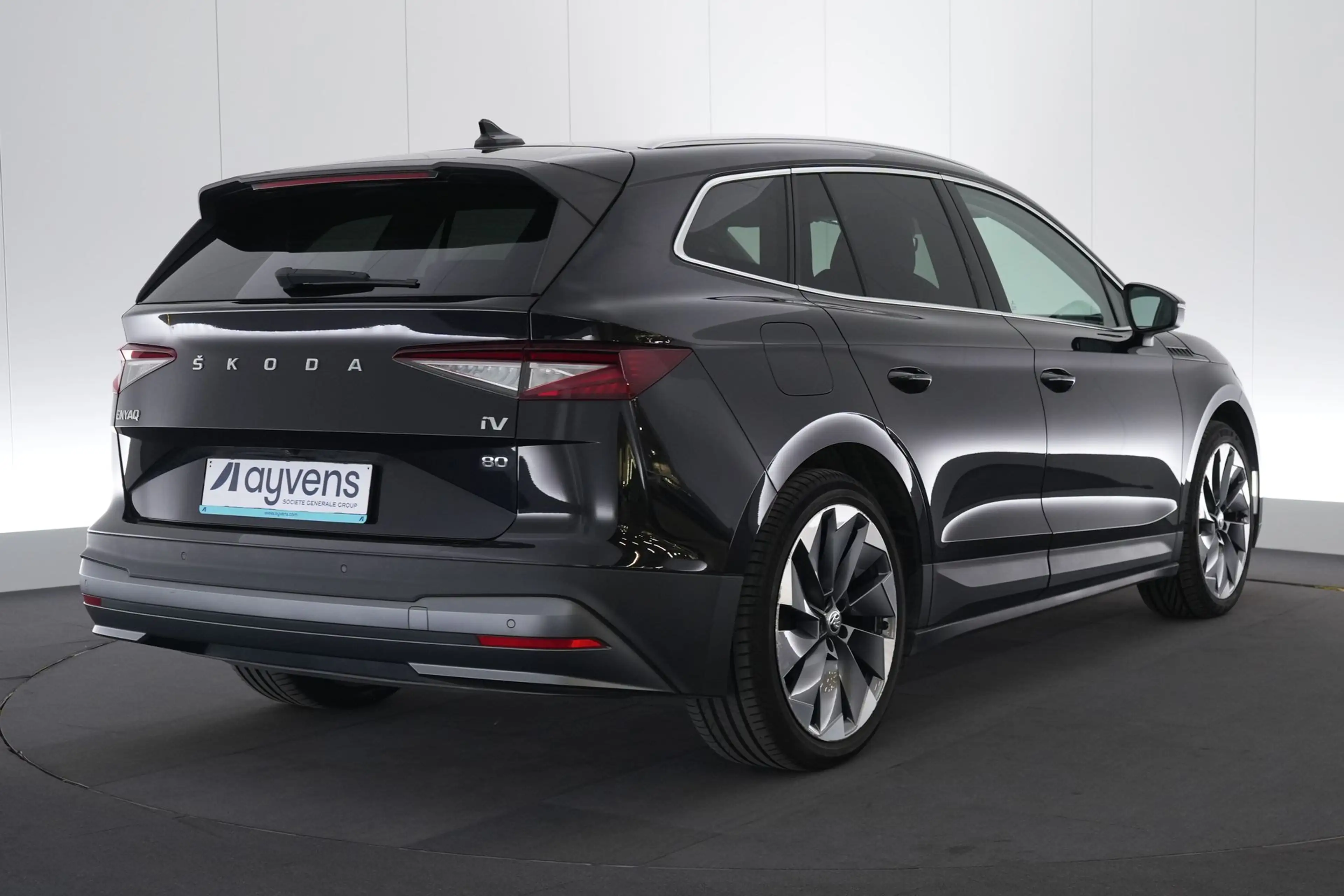 Skoda Enyaq 82 kWh 80 Launch+ LEDER/CUIR LED GPS PDC CAM Keyle — photo 7