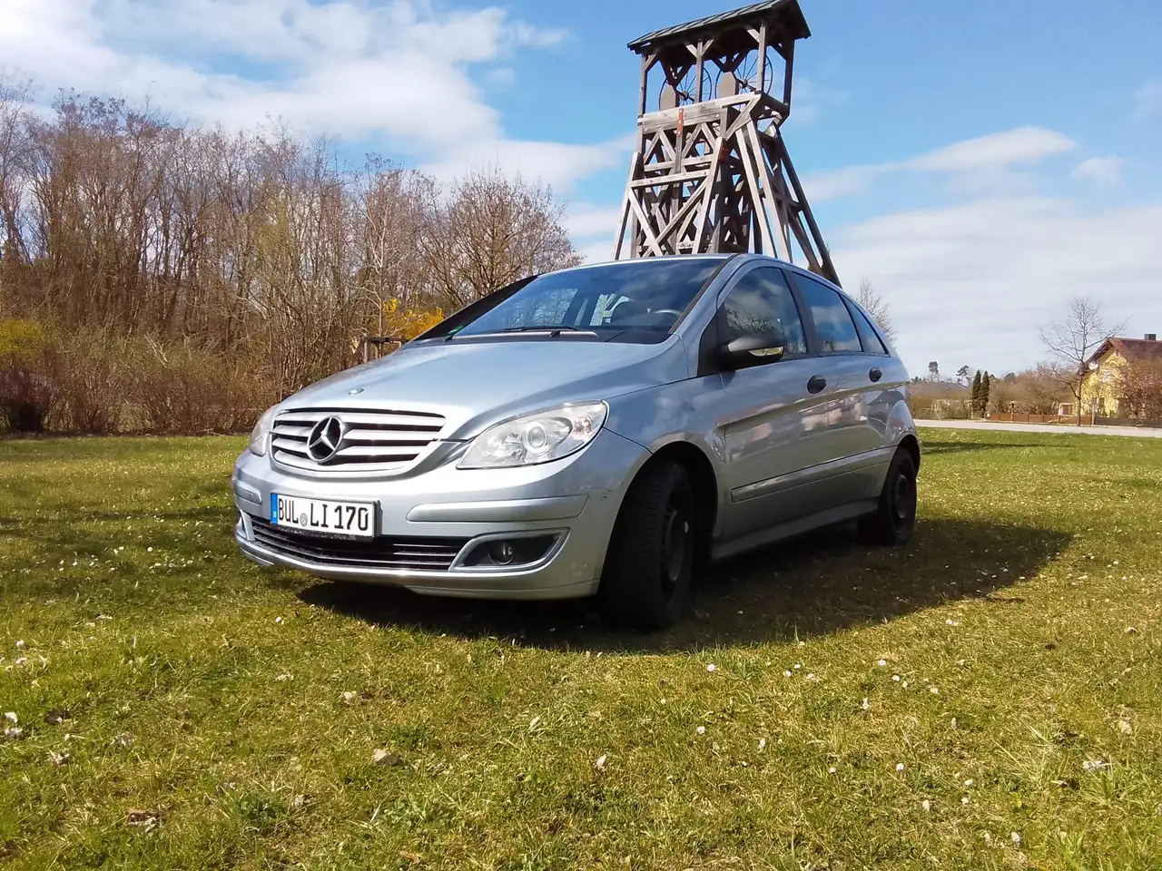 Mercedes-Benz B 170