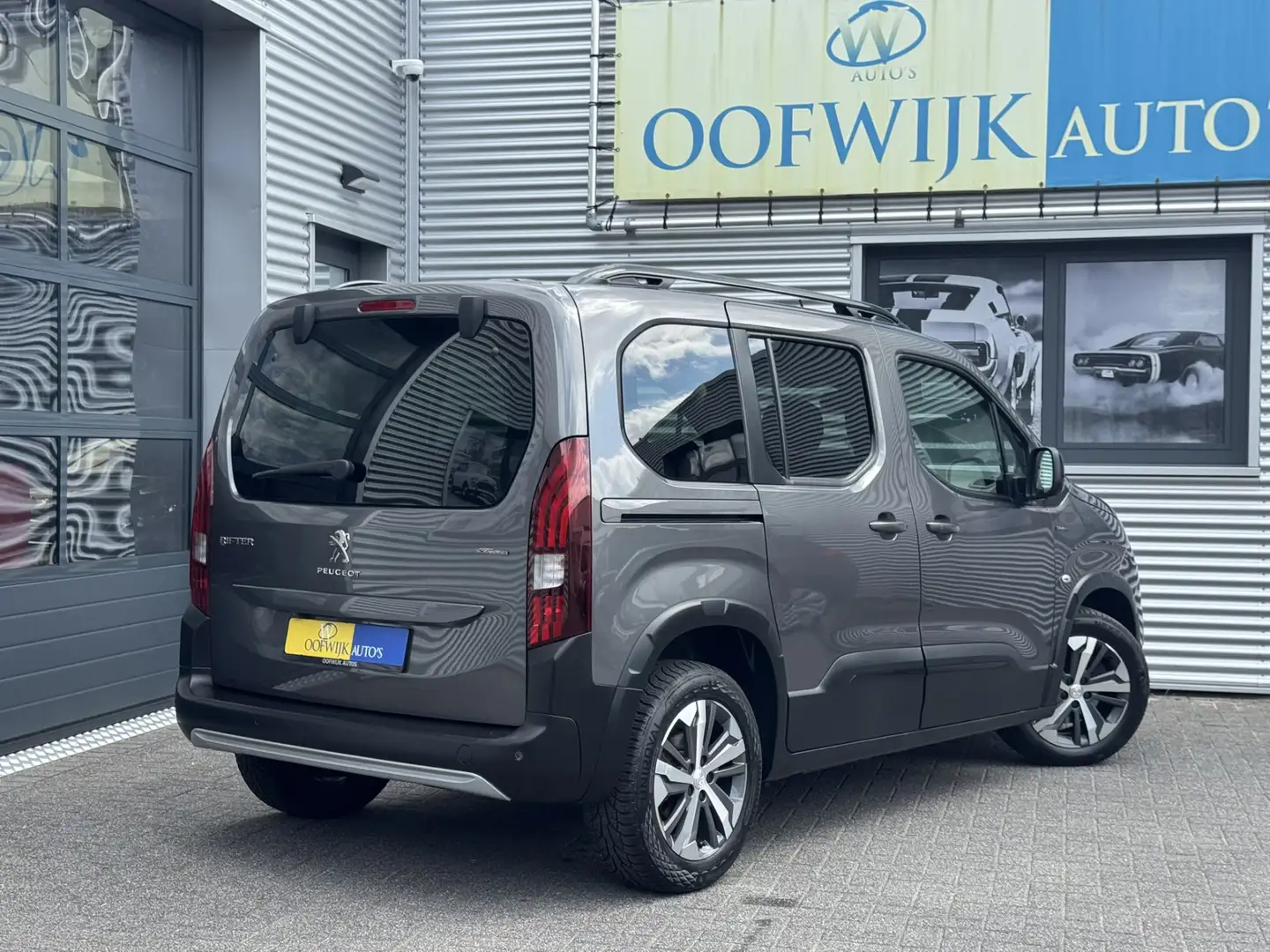 Peugeot Rifter 1.2 Puretech GT-Line Automaat Clima Navi Camera Le Grijs - 2