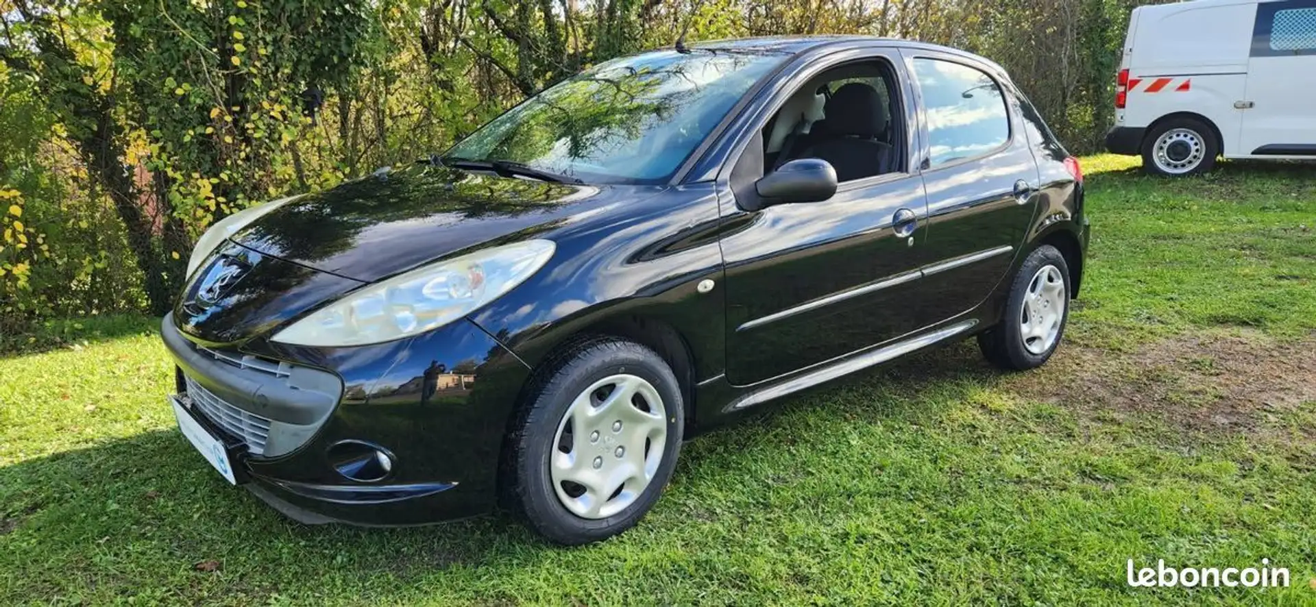 Peugeot 206 %2B 1.4 Trendy 5p 1ère Main Kit distribution Neuf Révisé & garantie 12 mois Noir - 1