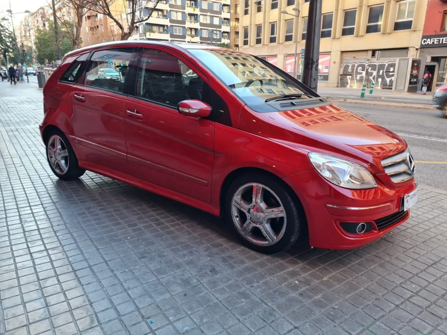 Mercedes-Benz B 200 200CDI Rojo - 2