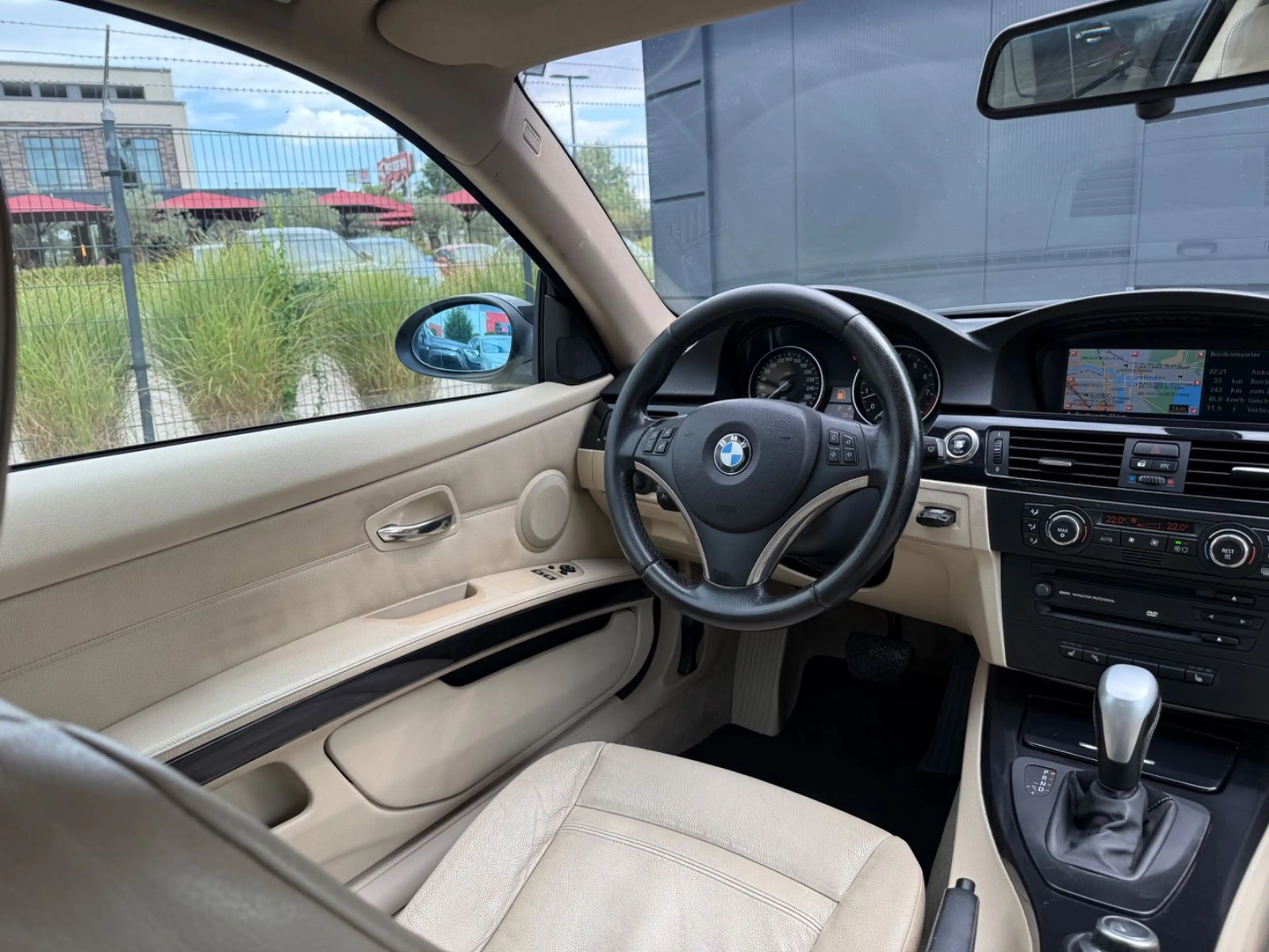 BMW 325 i 3 Coupe  *Navi *Automatik*TüvNeu — photo 15