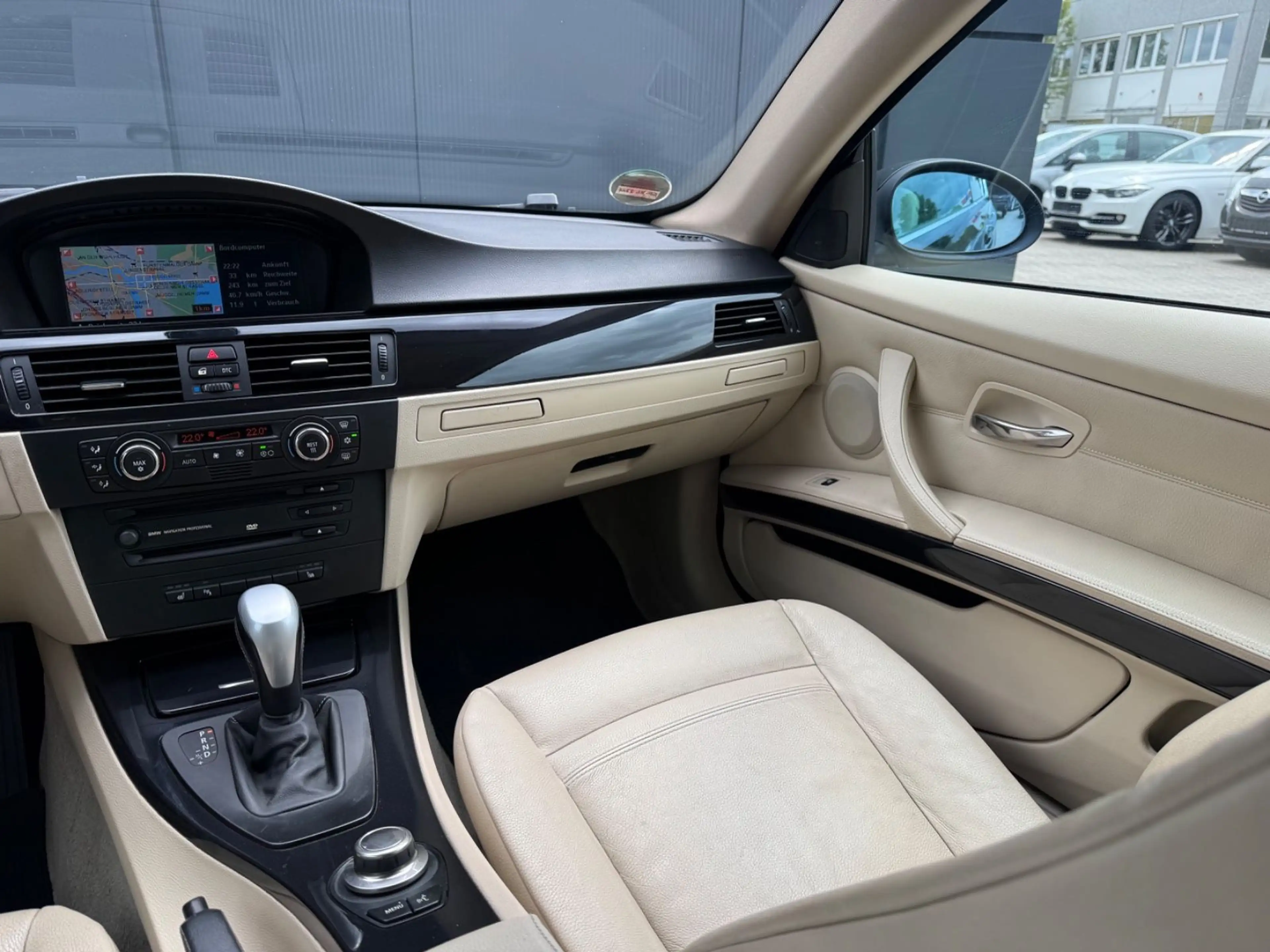 BMW 325 i 3 Coupe  *Navi *Automatik*TüvNeu — photo 14