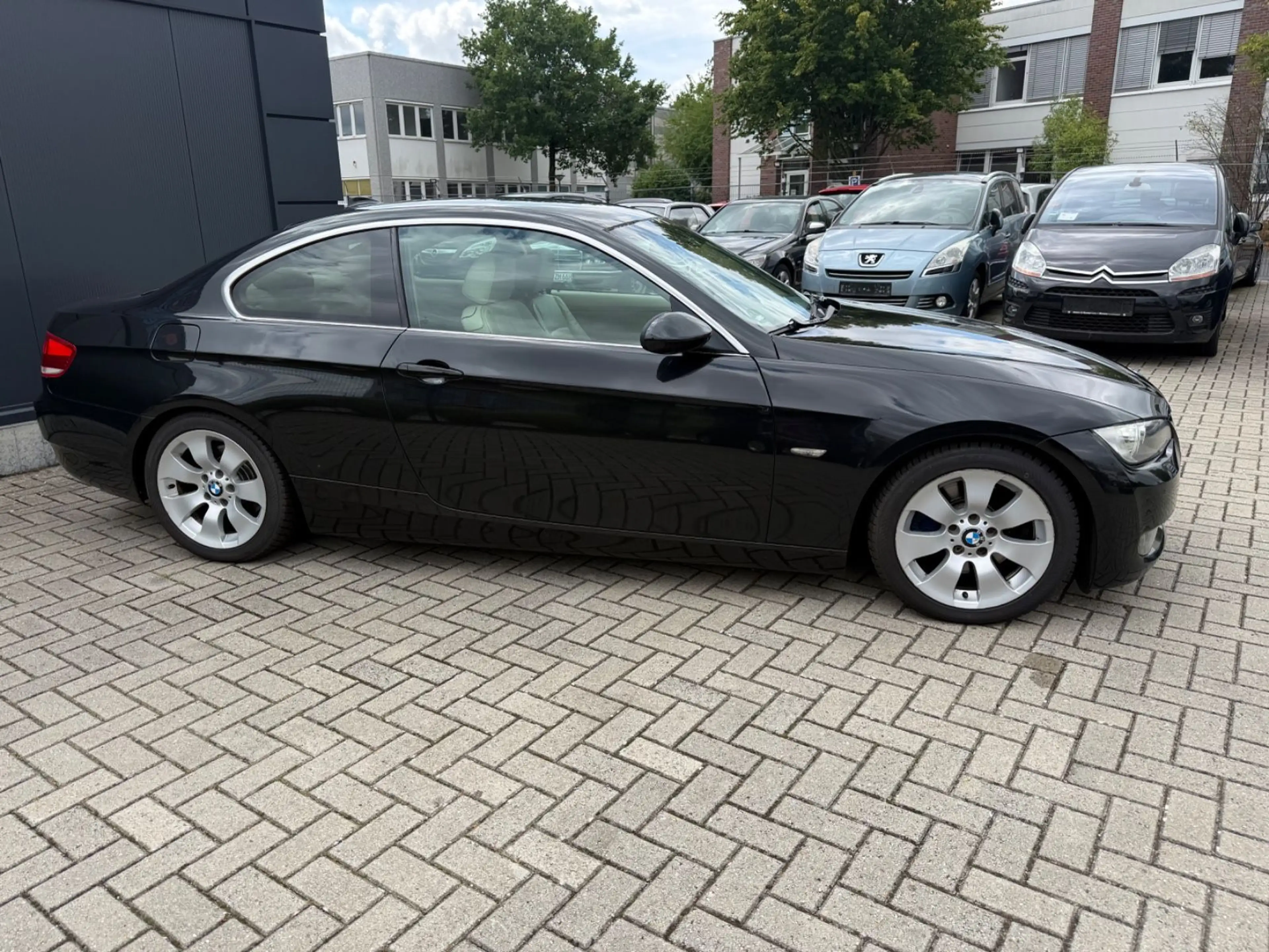 BMW 325 i 3 Coupe  *Navi *Automatik*TüvNeu — photo 4