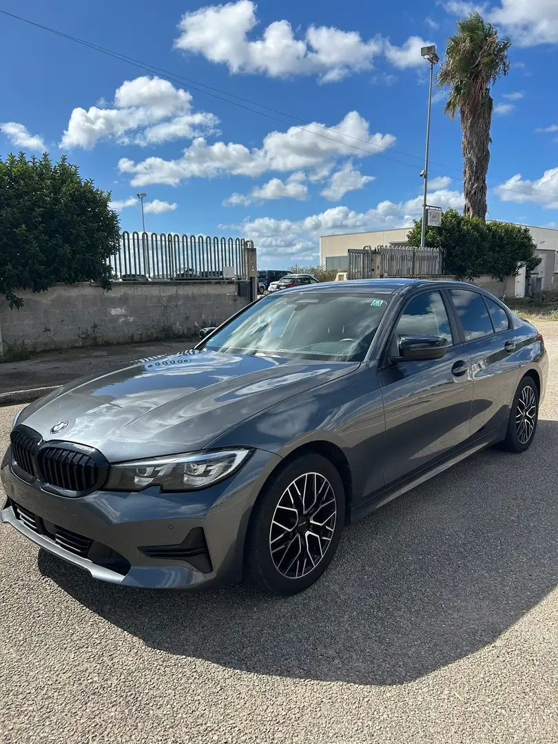 BMW 318 318d Modello g20 - 1