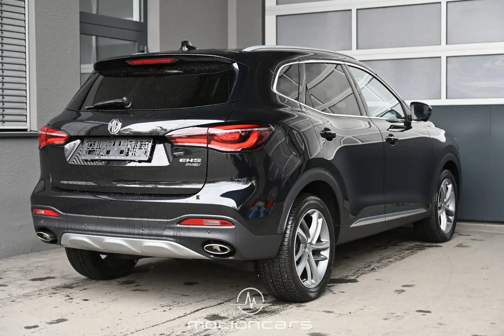 MG EHS 1.5 Plug in Hybrid Pickerl NEU Schwarz - 2