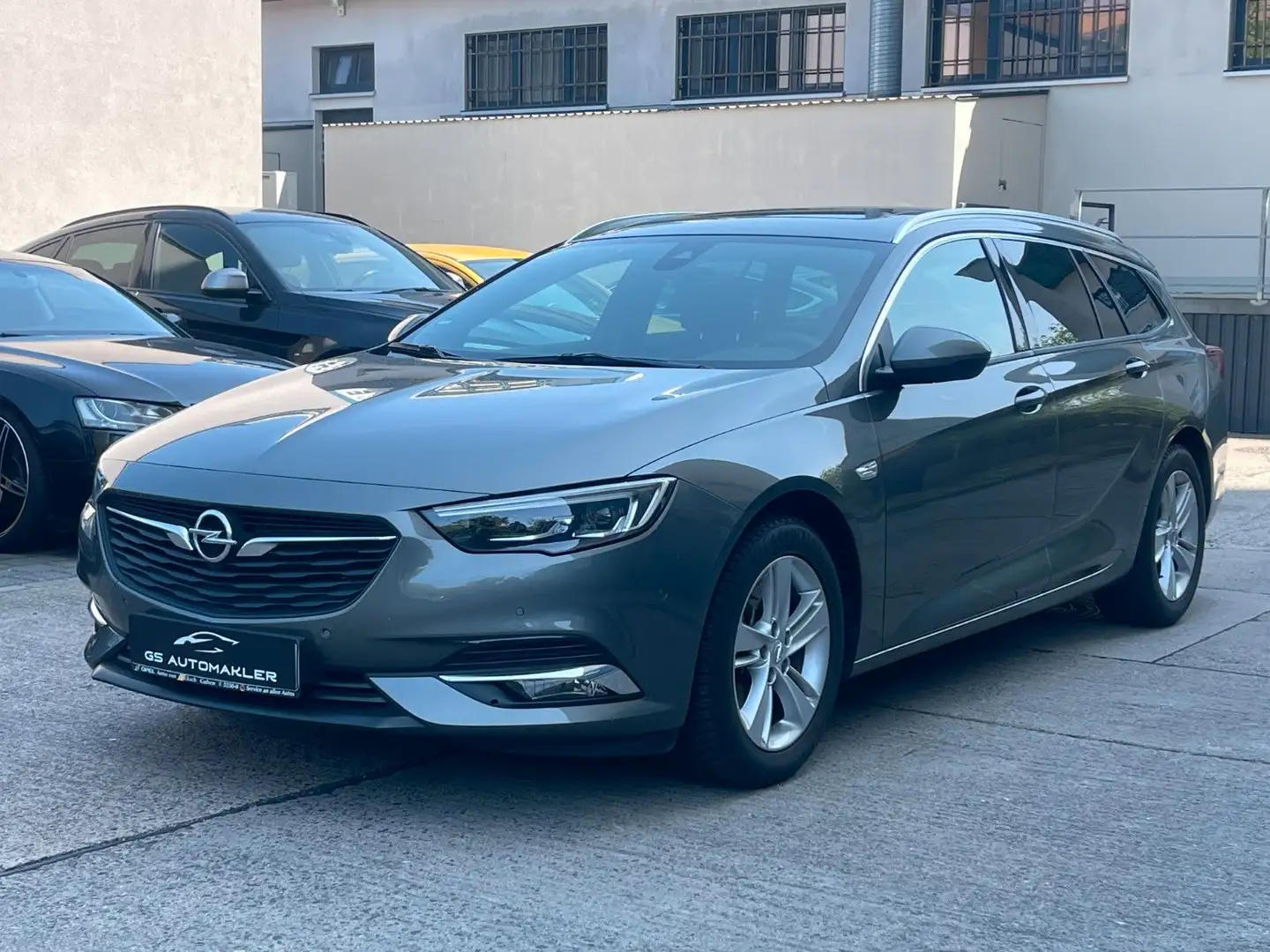Opel Insignia Sports Tourer Dynamic LED Pano CarPlay Grigio - 2