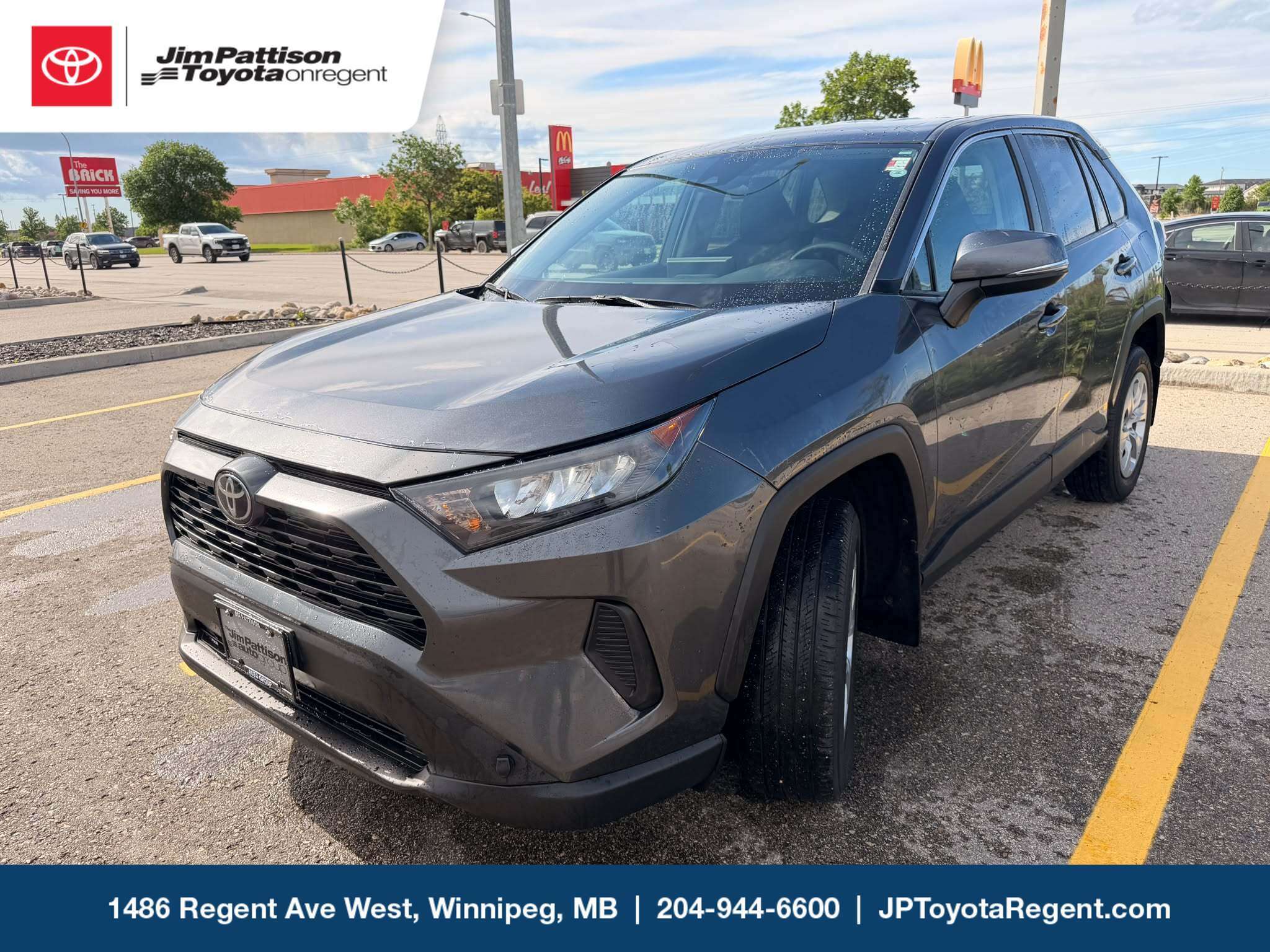 2022 Toyota RAV4 LE AWD