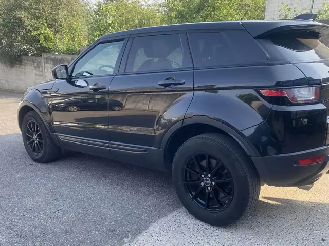 Land Rover Range Rover Evoque view 13