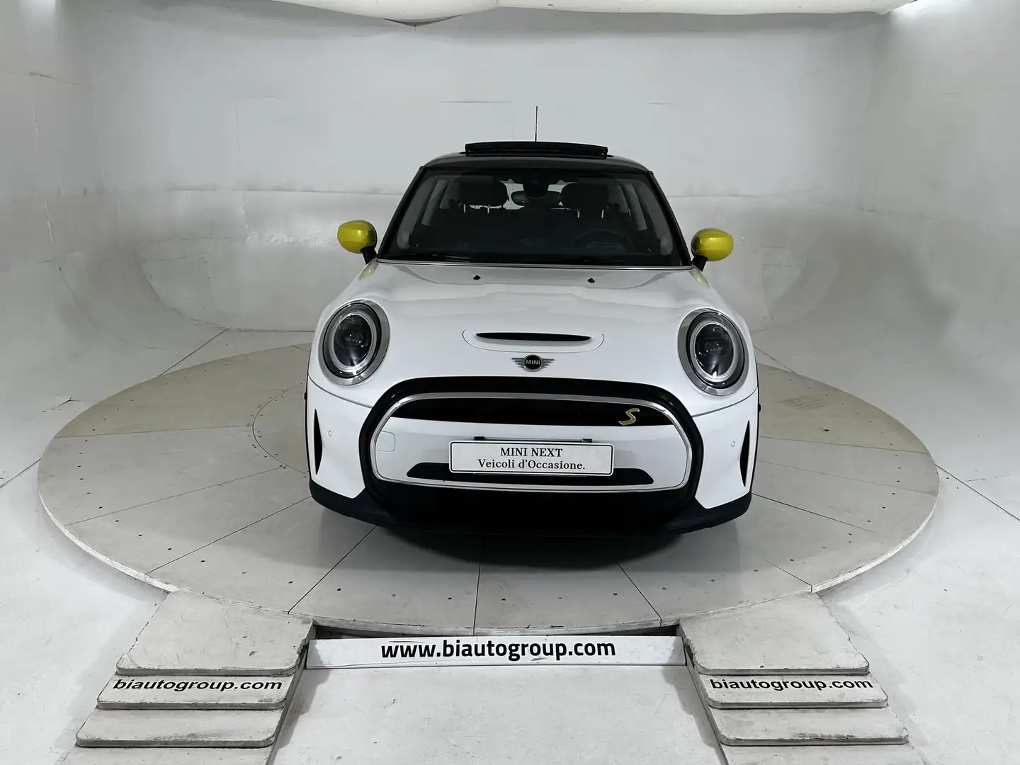 MINI Cooper SE Mini F56 2021 Full Electric Mini 3p Cooper SE Cla Wit - 2
