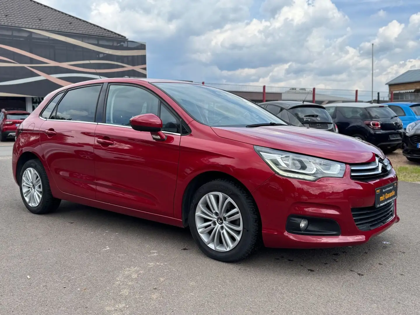 Citroen C4 PureTech 110 Euro6+Navi+ZR neu+TÜV neu Rood - 2
