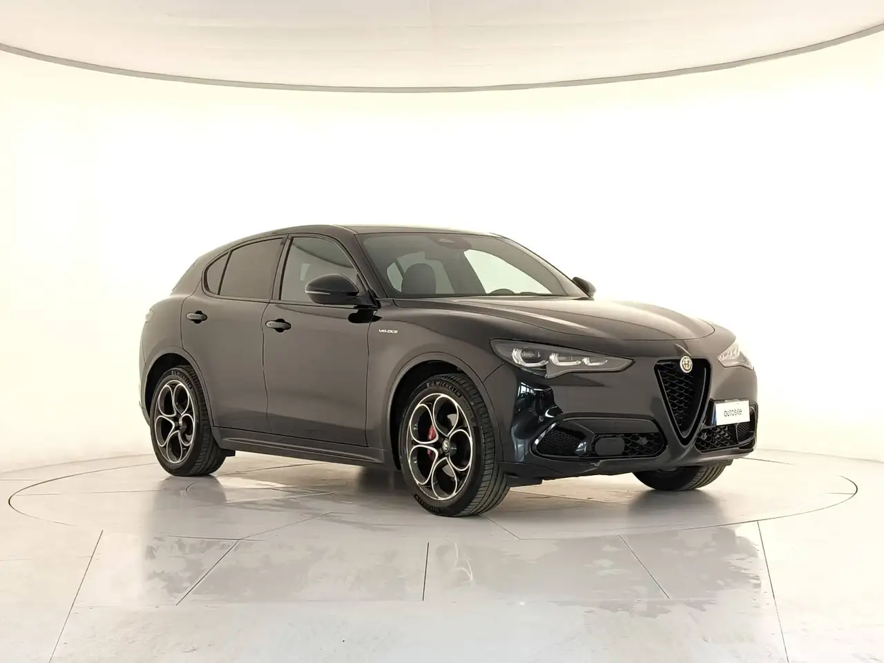 Alfa Romeo Stelvio 2025