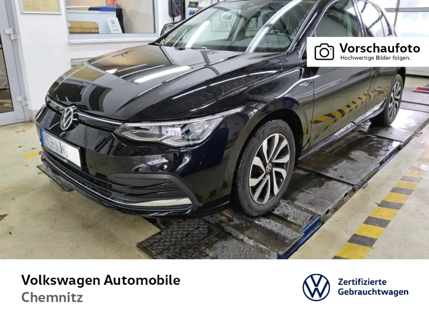 Volkswagen Golf VIII 1.0 eTSI Active*LED*Sitzheizung*Navi* Schwarz - 1