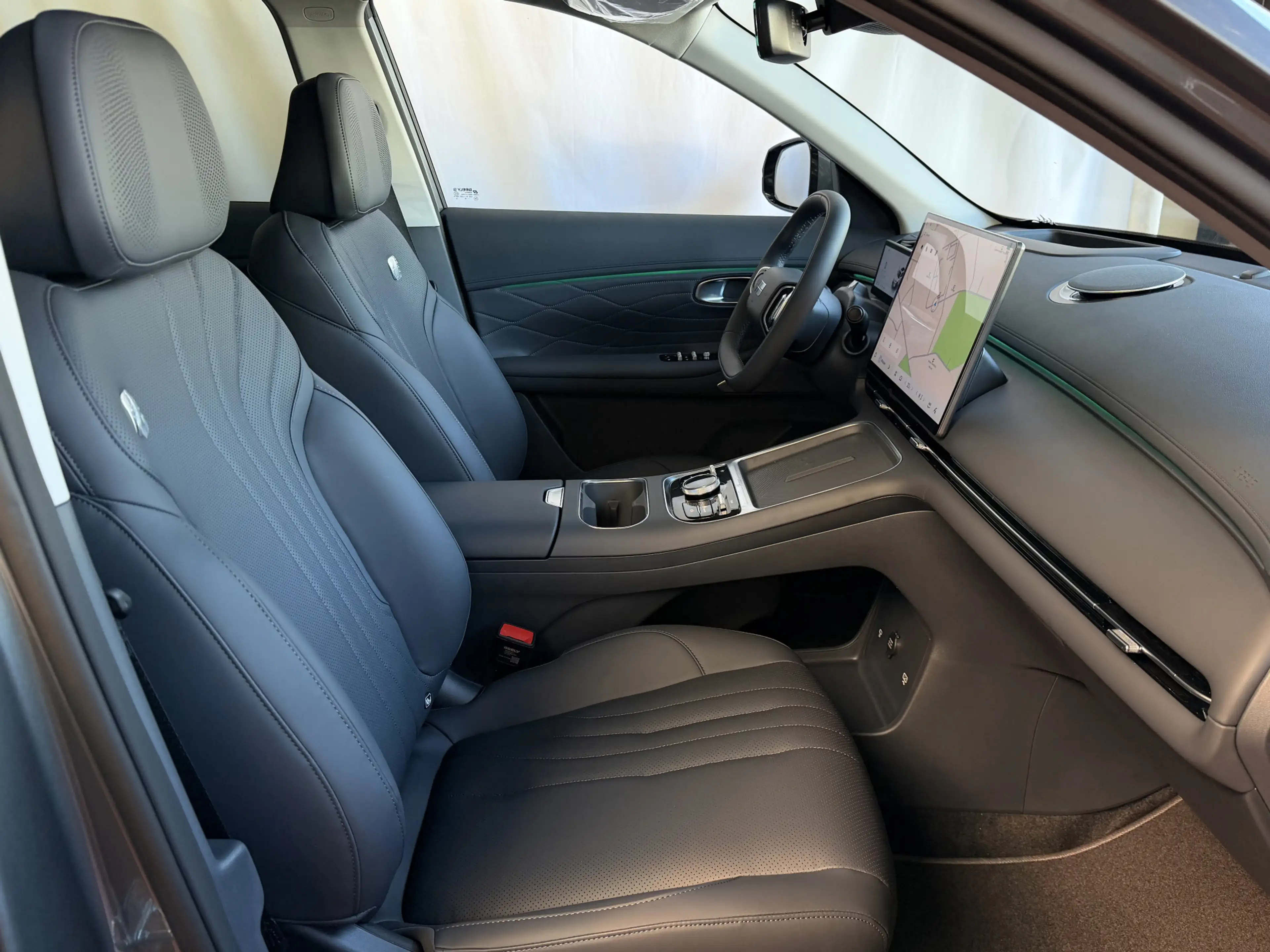 Geely Starray EM-i MAX+ PHEV LONG RANGE NIEUWE AUTO | 29,8 kWh ACCU | — photo 33