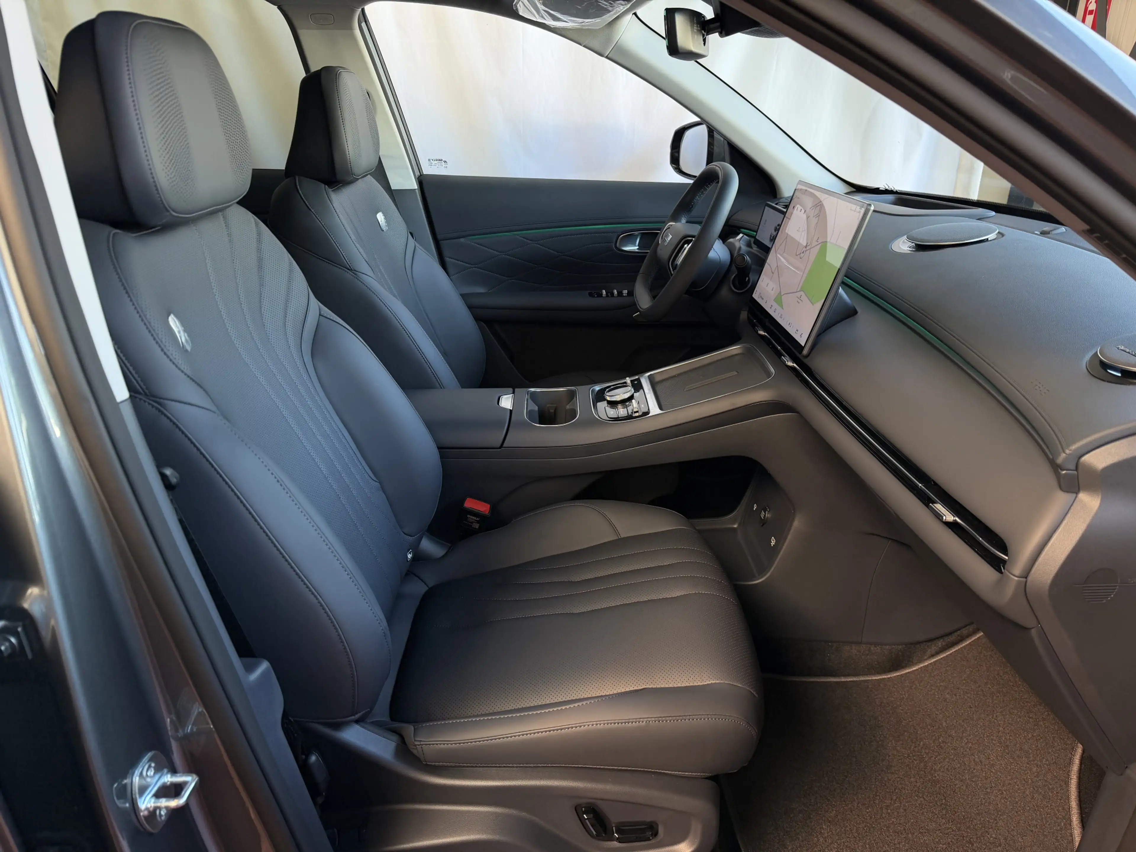 Geely Starray EM-i MAX+ PHEV LONG RANGE NIEUWE AUTO | 29,8 kWh ACCU | — photo 32