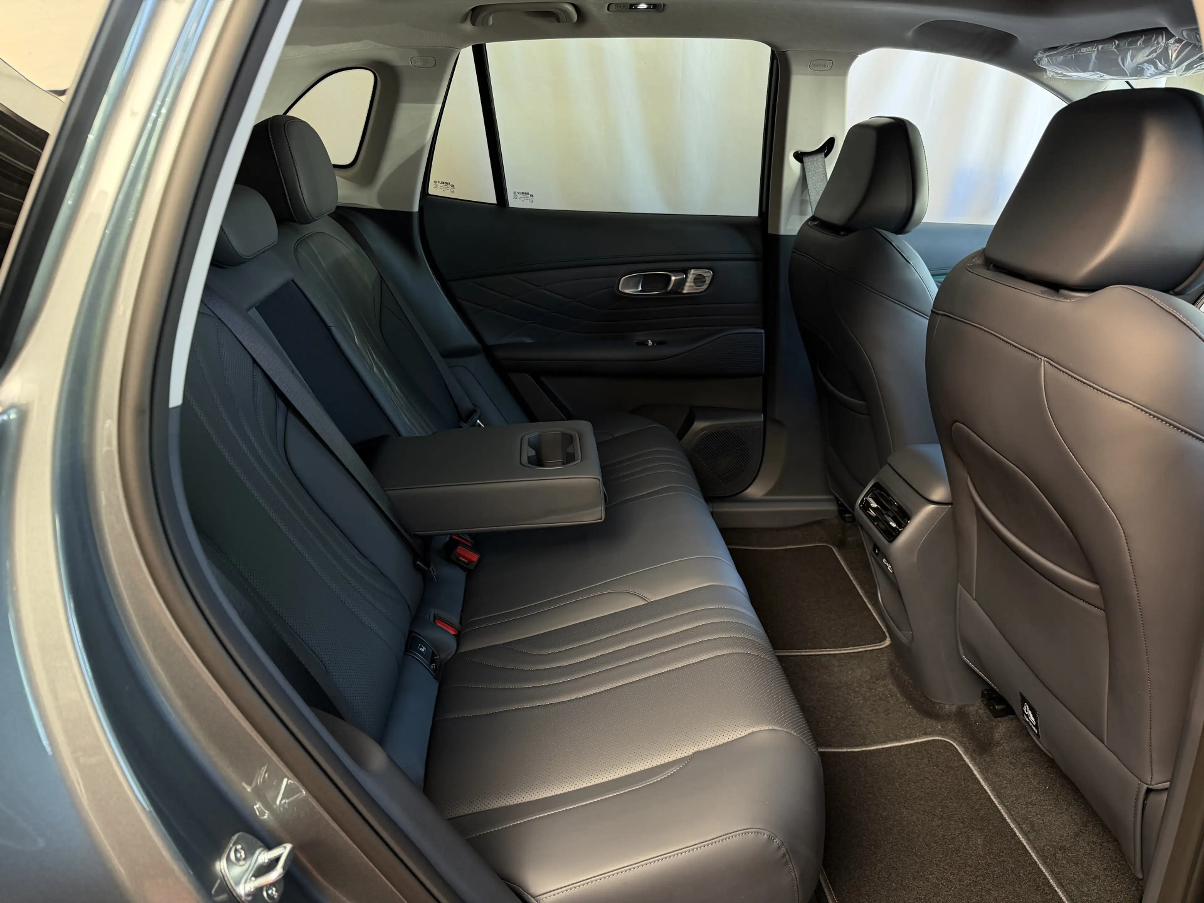 Geely Starray EM-i MAX+ PHEV LONG RANGE NIEUWE AUTO | 29,8 kWh ACCU | — photo 38