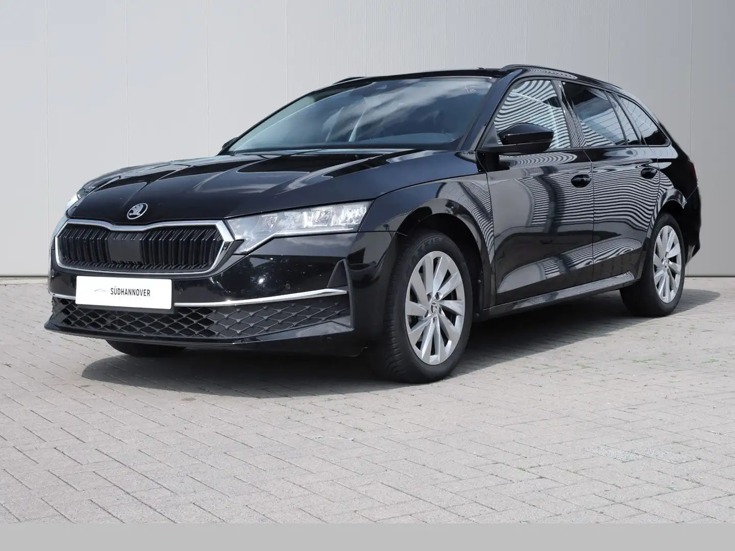 Skoda Octavia Combi Selection 1.5 TSI NAVI+LED+SHZ+PDC Schwarz - 1