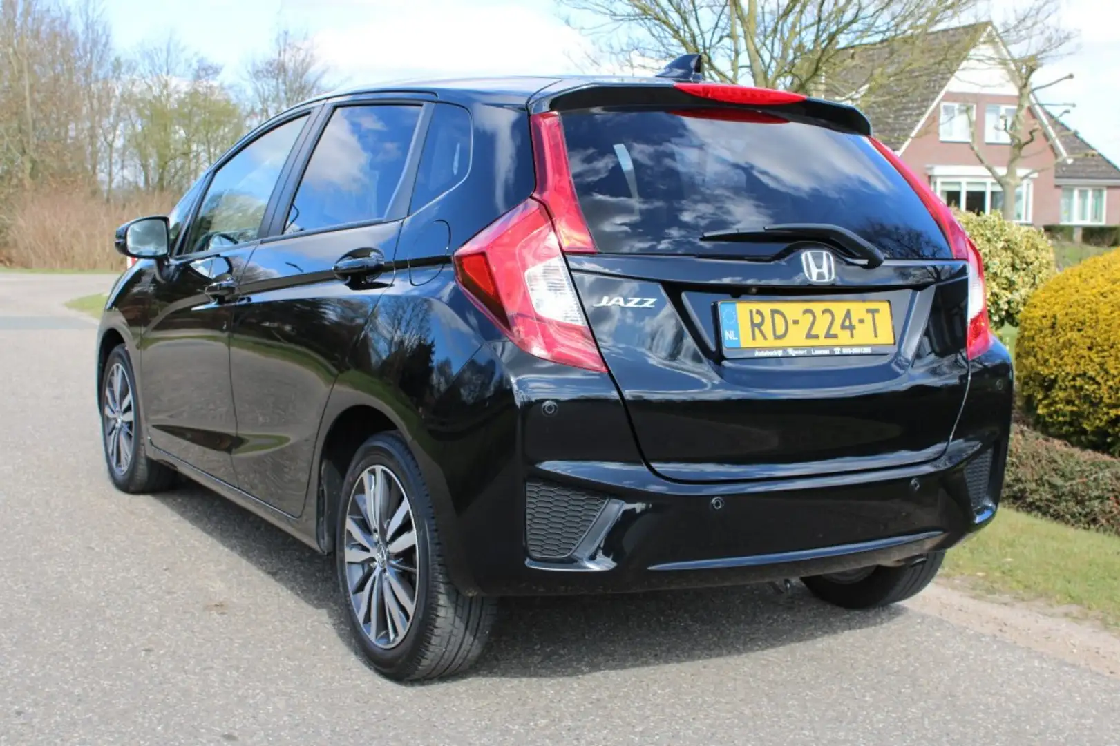 Honda Jazz 1.3 i-VTEC 102pk Automaat Elegance ECC/Cruise/Navi Zwart - 2