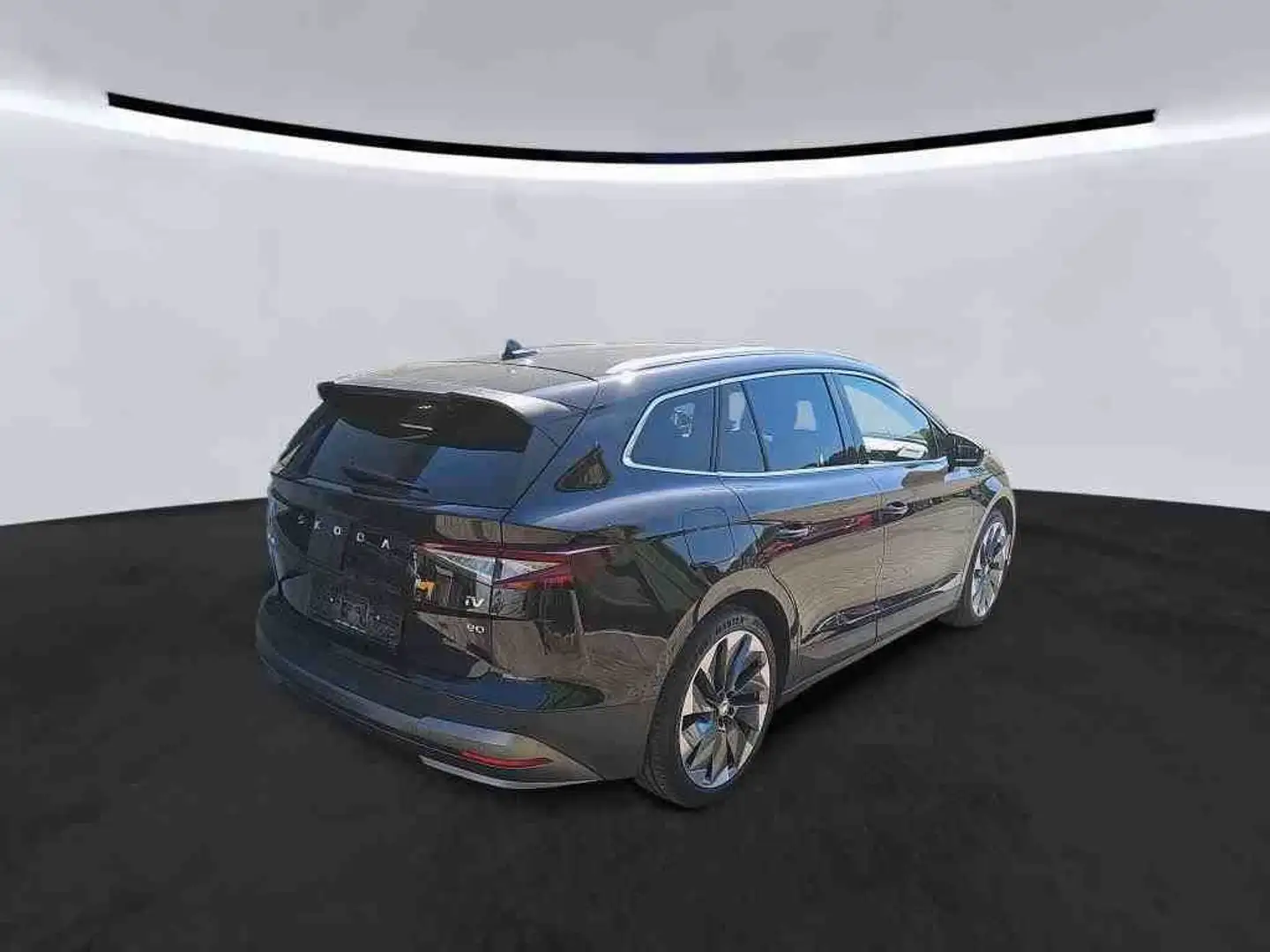 Skoda Enyaq 80 Loft LED Navi SHZ AHK WP Kessy Schwarz - 2